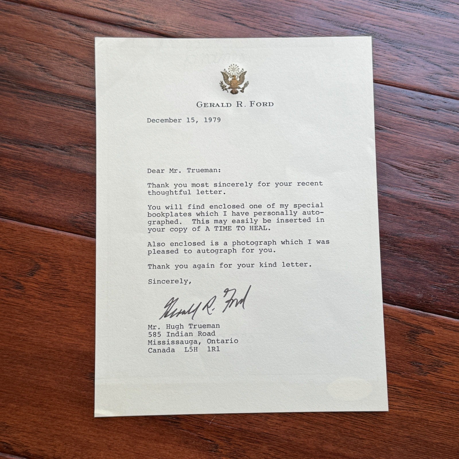 GERALD R. FORD * JSA * Autograph LETTER SIGNED * 38th POTUS