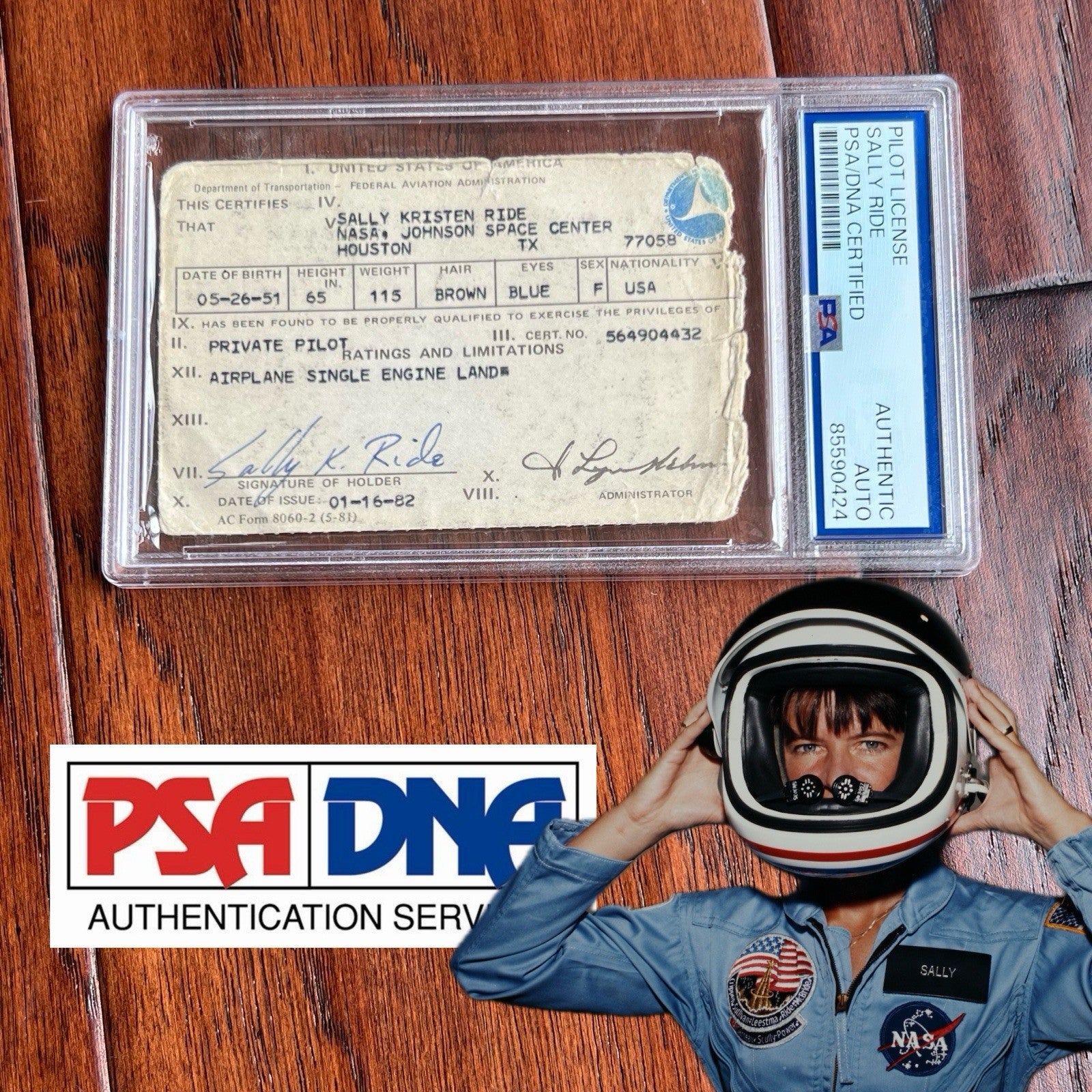 SALLY RIDE * PSA * AUTOGRAPH Personal FAA PILOT LICENSE * NASA Shuttle Astronaut