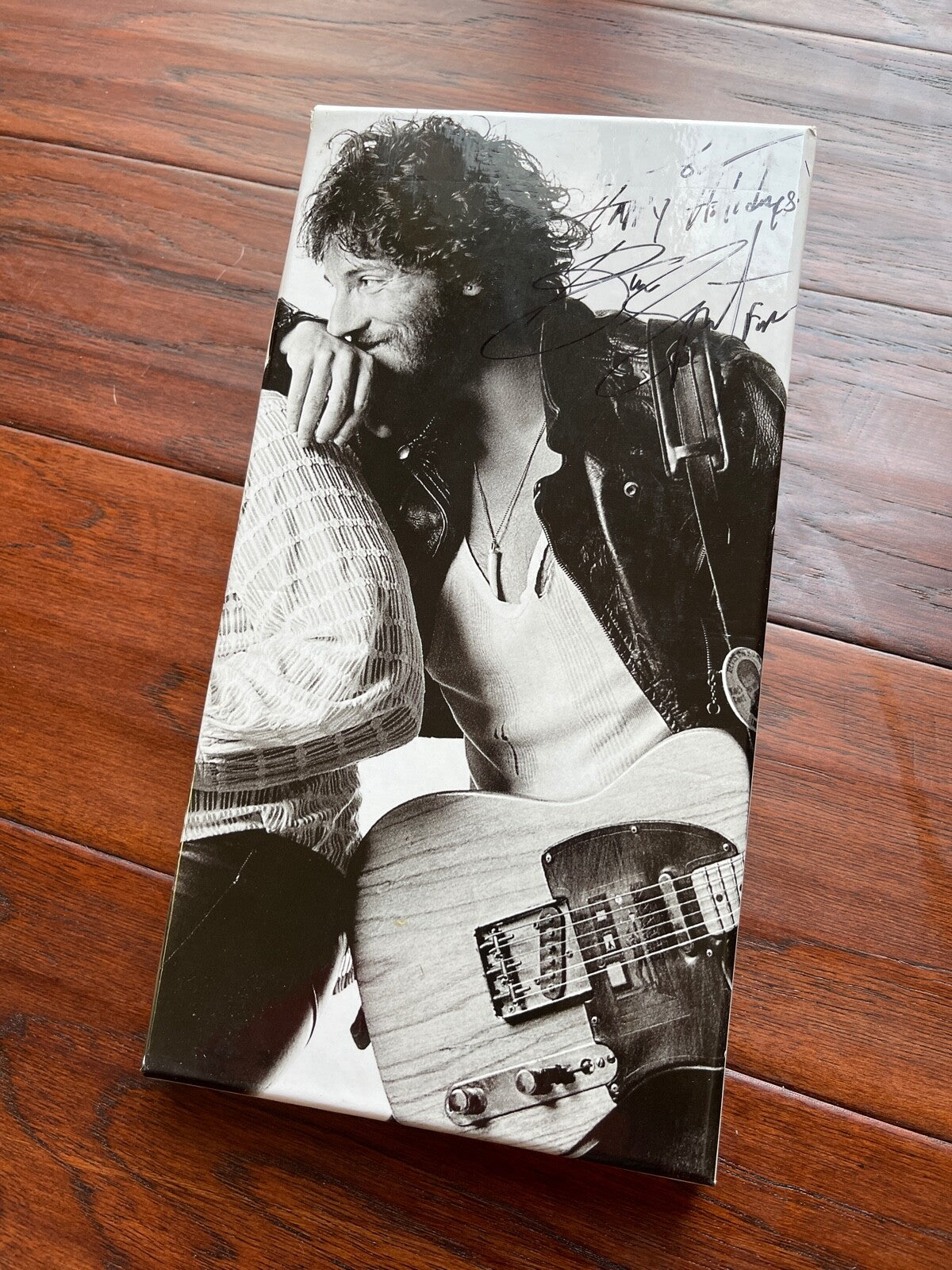 BRUCE SPRINGSTEEN *JSA LOA* AUTOGRAPH "Born To Run" 30th Anniv. Box Set SIGNED