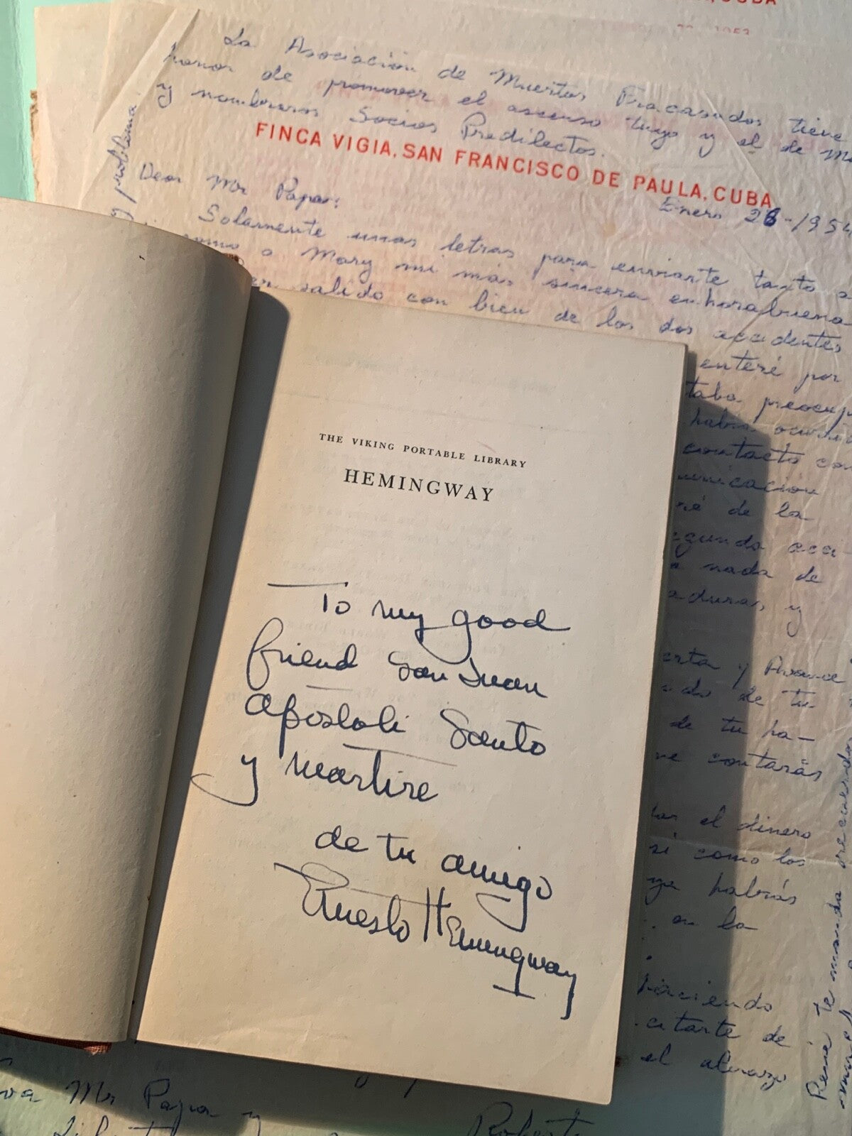 ERNEST HEMINGWAY * JSA * Autograph Book Signed from His Personal Library * Cuba
