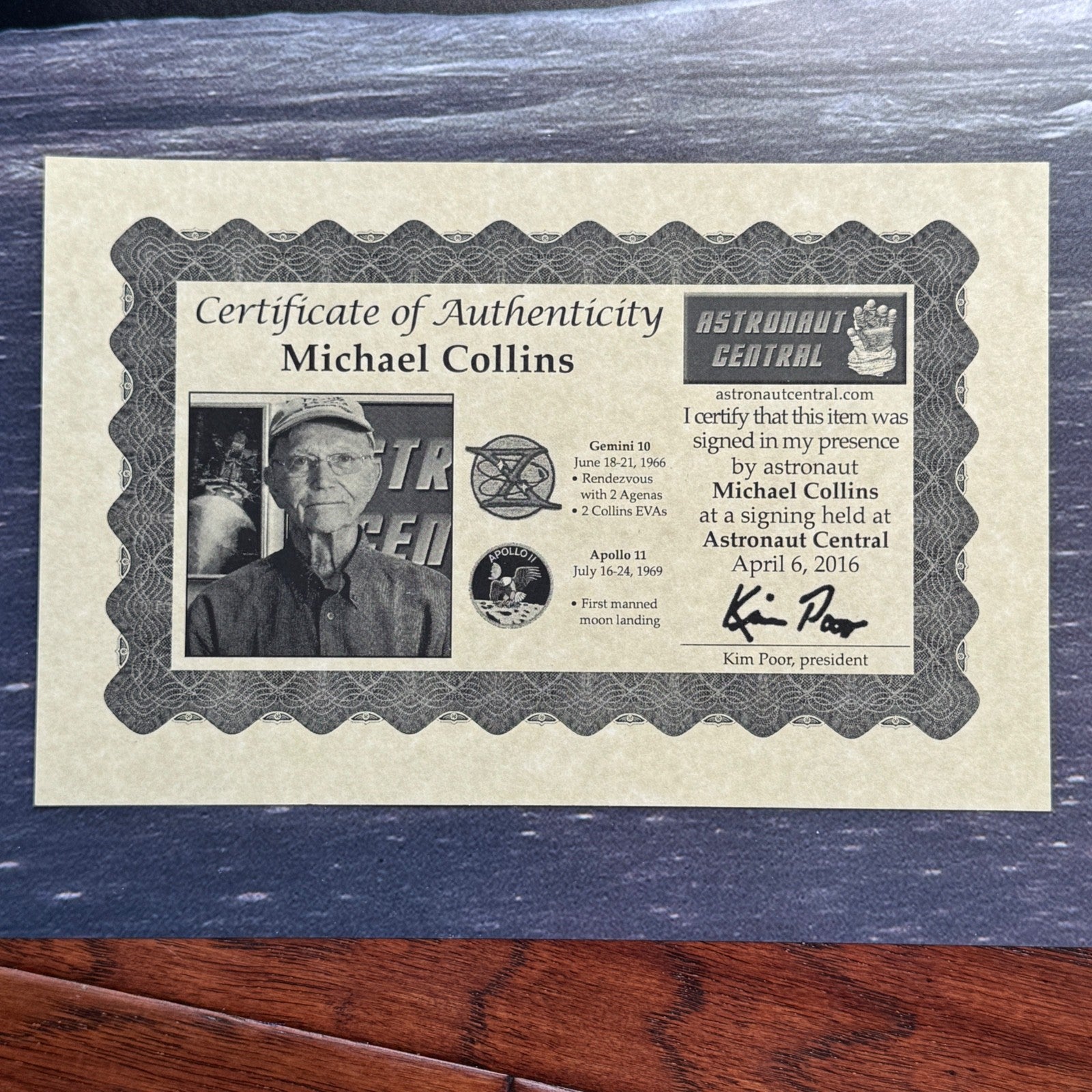 MICHAEL COLLINS * PSA * Autograph APOLLO 11 EARTHRISE 16x20 Photo Signed