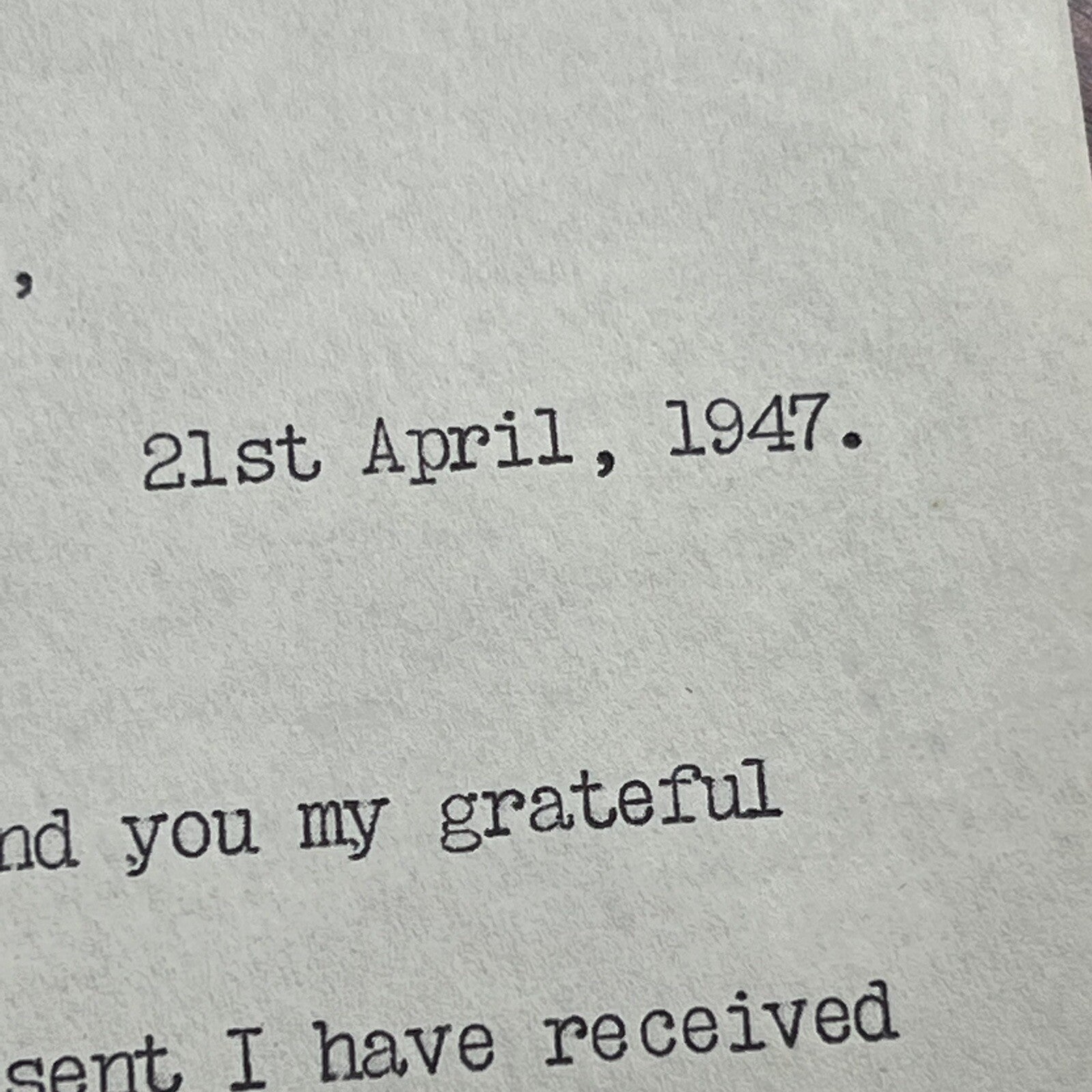 QUEEN ELIZABETH II * JSA LOA * Signed Letter Re 21st Birthday Gift Autograph