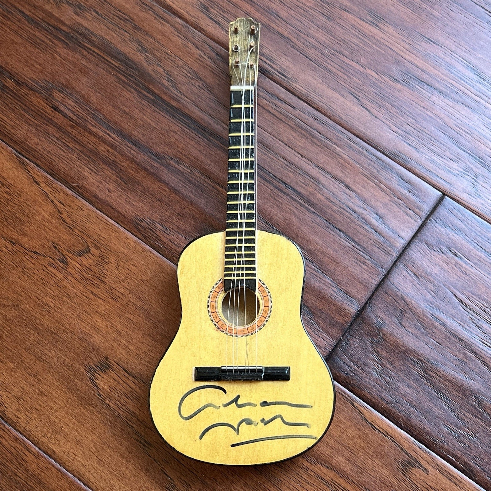 CROSBY STILLS NASH & YOUNG * PSA * Autograph MINI GUITARS Signed CSNY Neil David