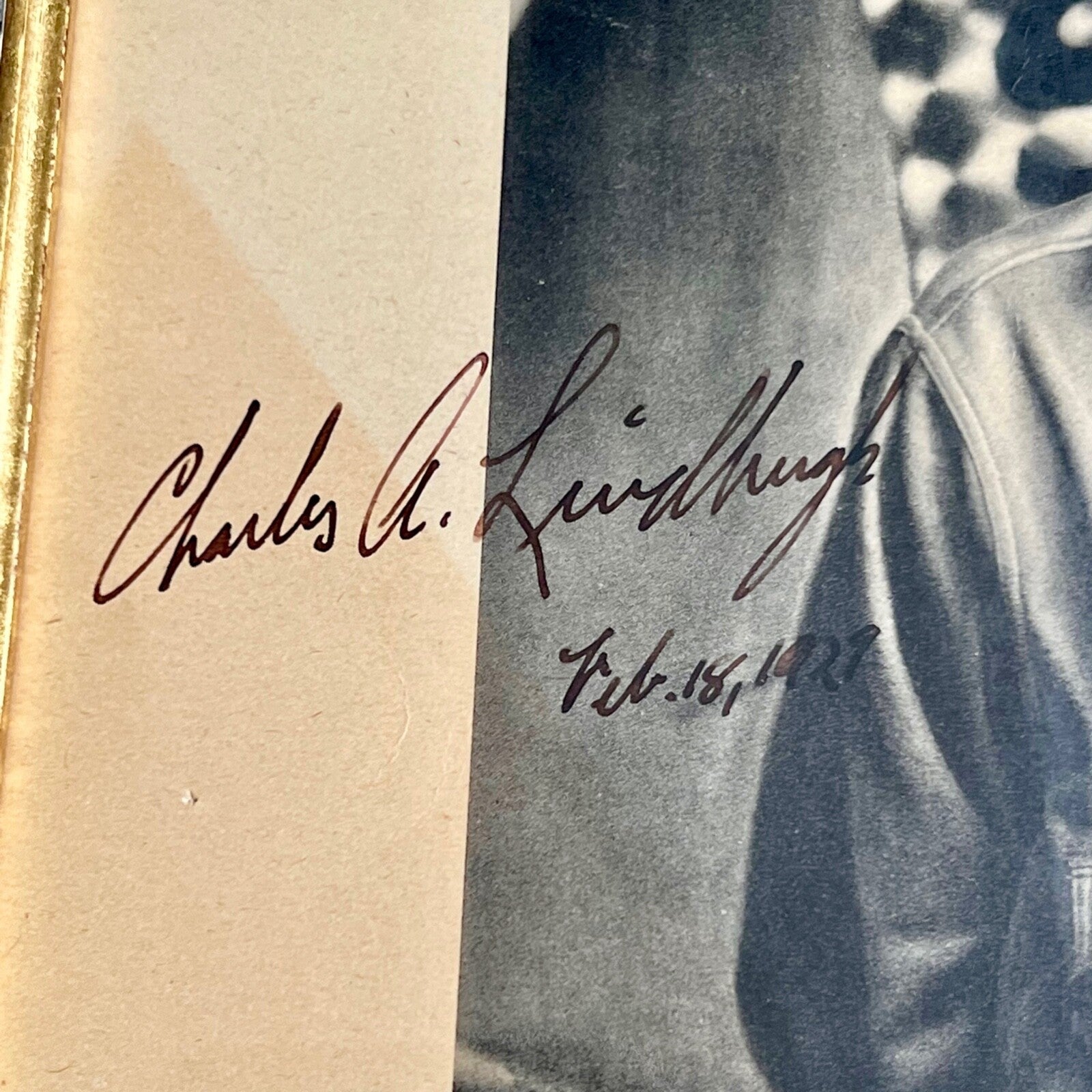 CHARLES LINDBERGH * JSA * Autograph SPIRIT OF ST. LOUIS Photo XL Portrait Signed