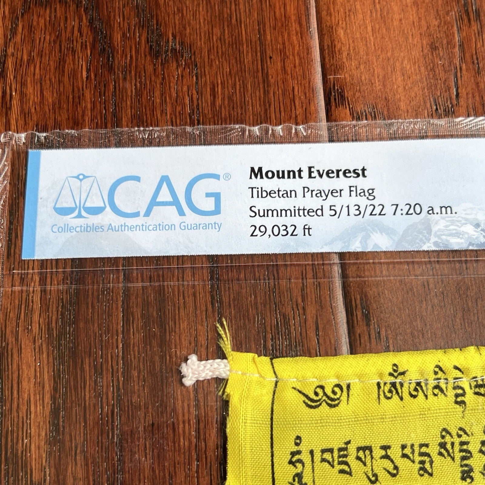 MOUNT EVEREST * CAG * GENUINE PRAYER FLAG ARTIFACT CARRIED TO SUMMIT 29029 FT