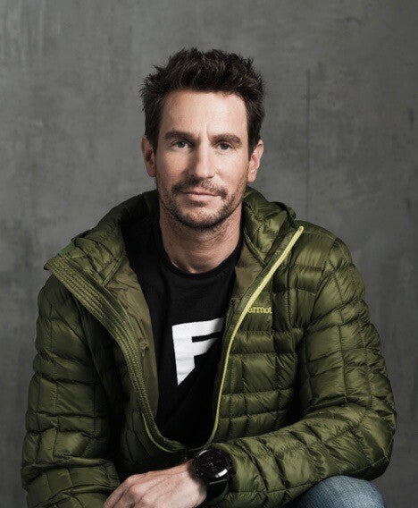 MOUNT EVEREST Genuine Crucifix Cross ARTIFACT Carried to the Summit * 29029 FT