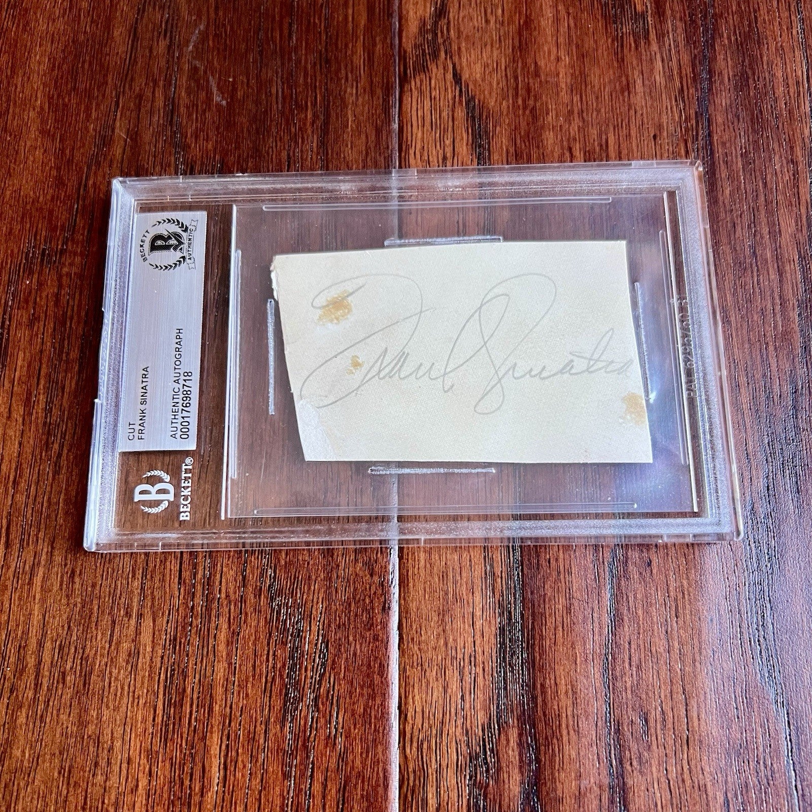 FRANK SINATRA * Beckett BAS * Authentic Cut Signature Autograph From 1940 Signed