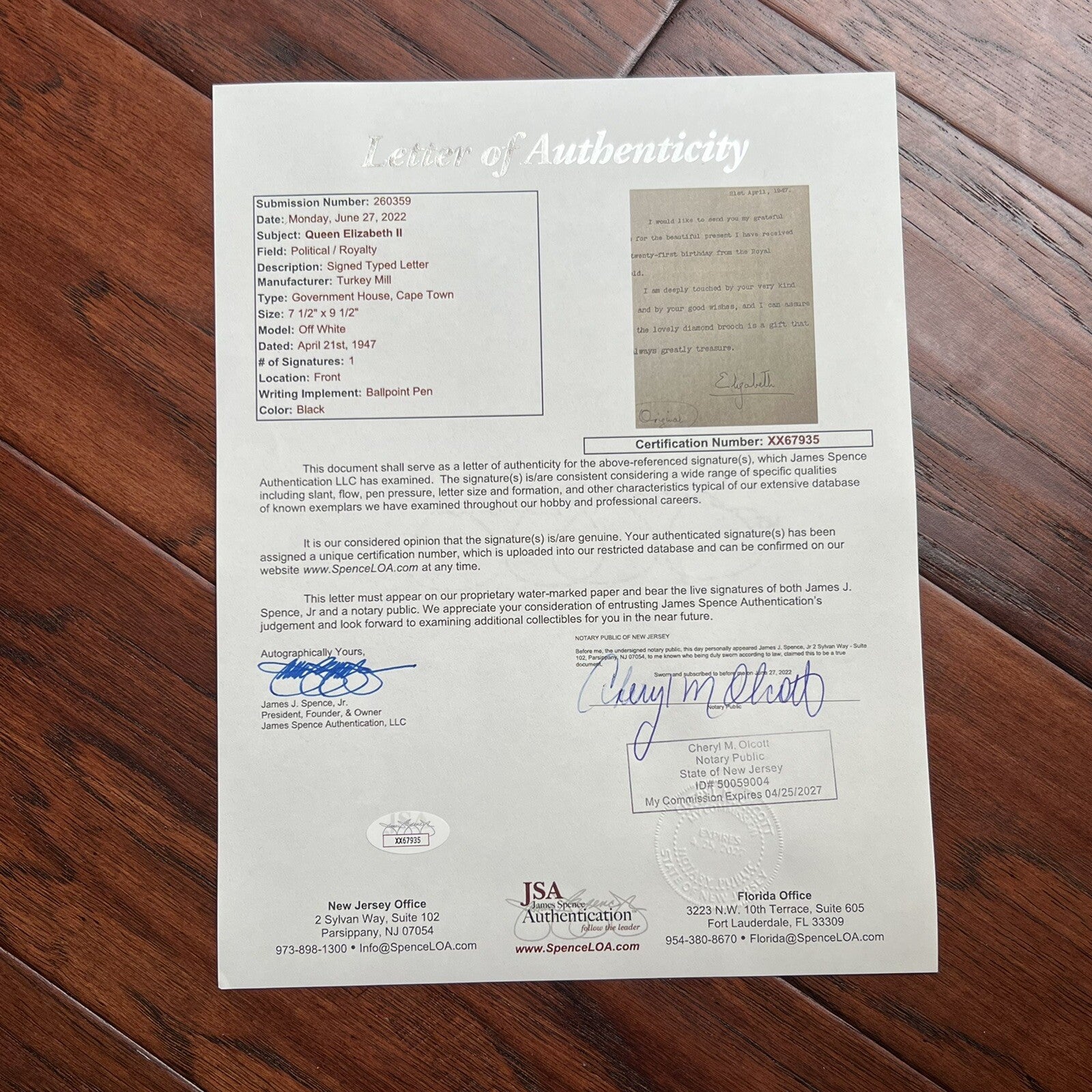 QUEEN ELIZABETH II * JSA LOA * Signed Letter Re 21st Birthday Gift Autograph
