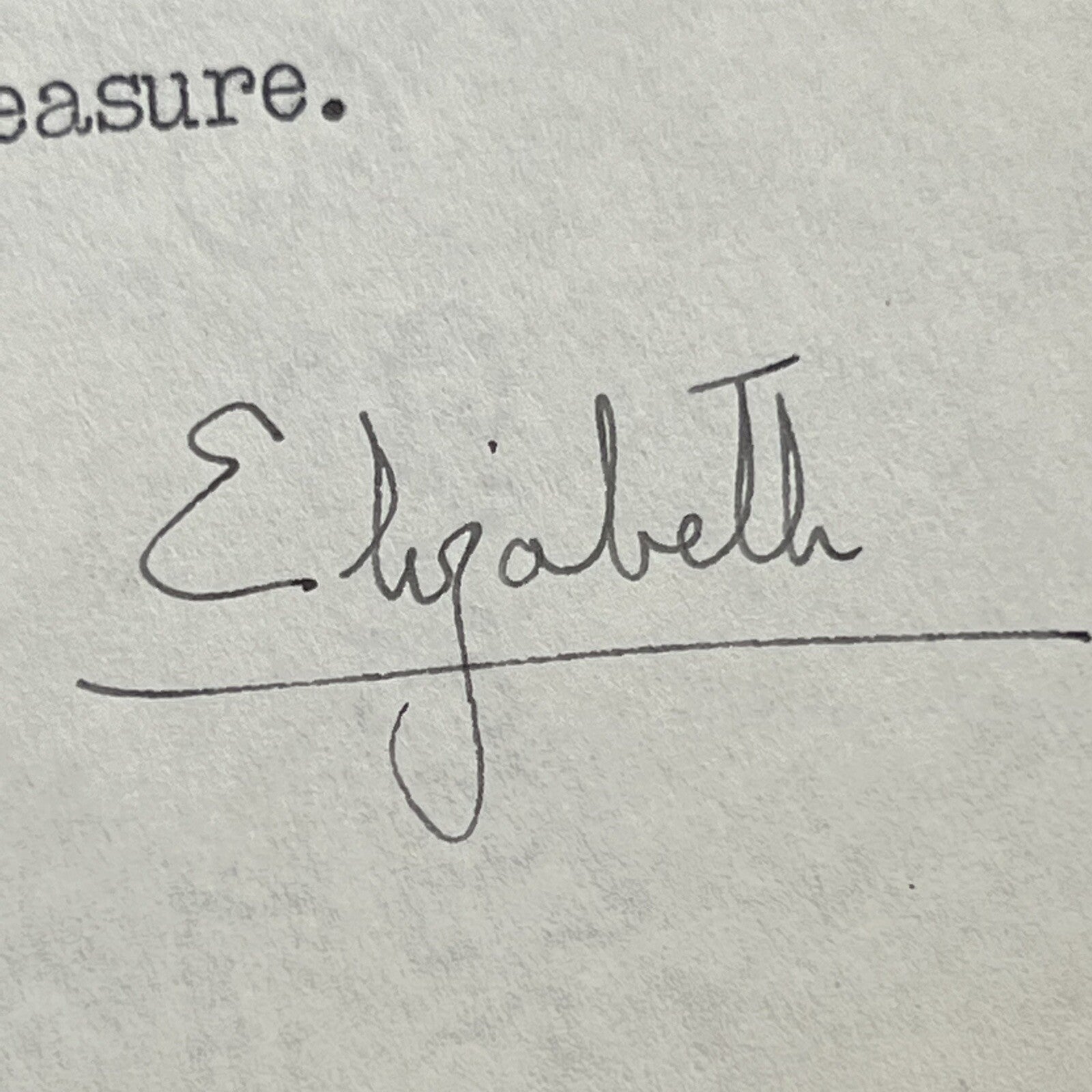 QUEEN ELIZABETH II * JSA LOA * Signed Letter Re 21st Birthday Gift Autograph