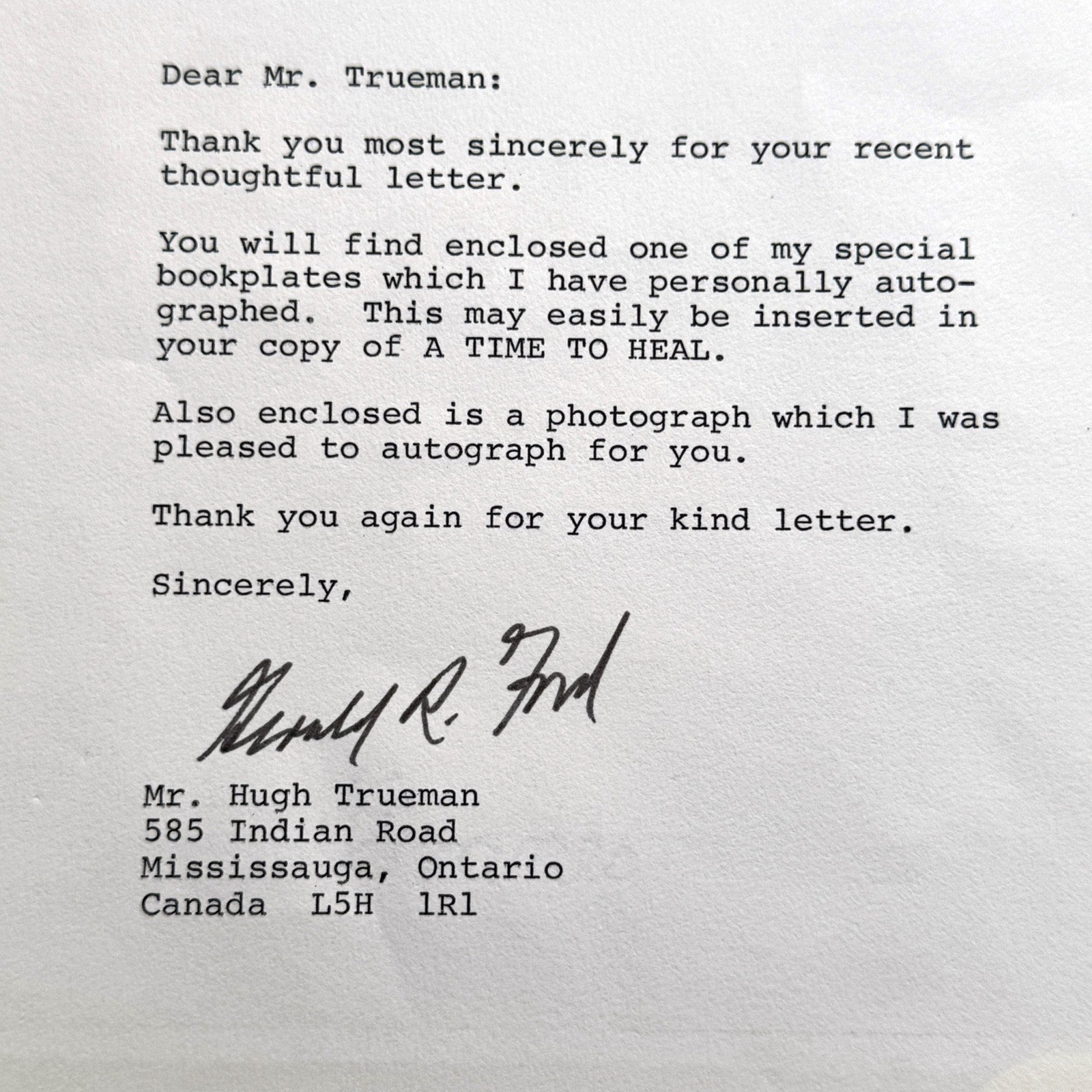 GERALD R. FORD * JSA * Autograph LETTER SIGNED * 38th POTUS
