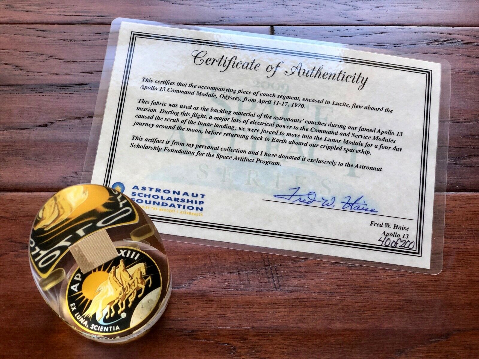 APOLLO 13 * Fred Haise Signed & Certified Fabric FLOWN AROUND THE MOON *