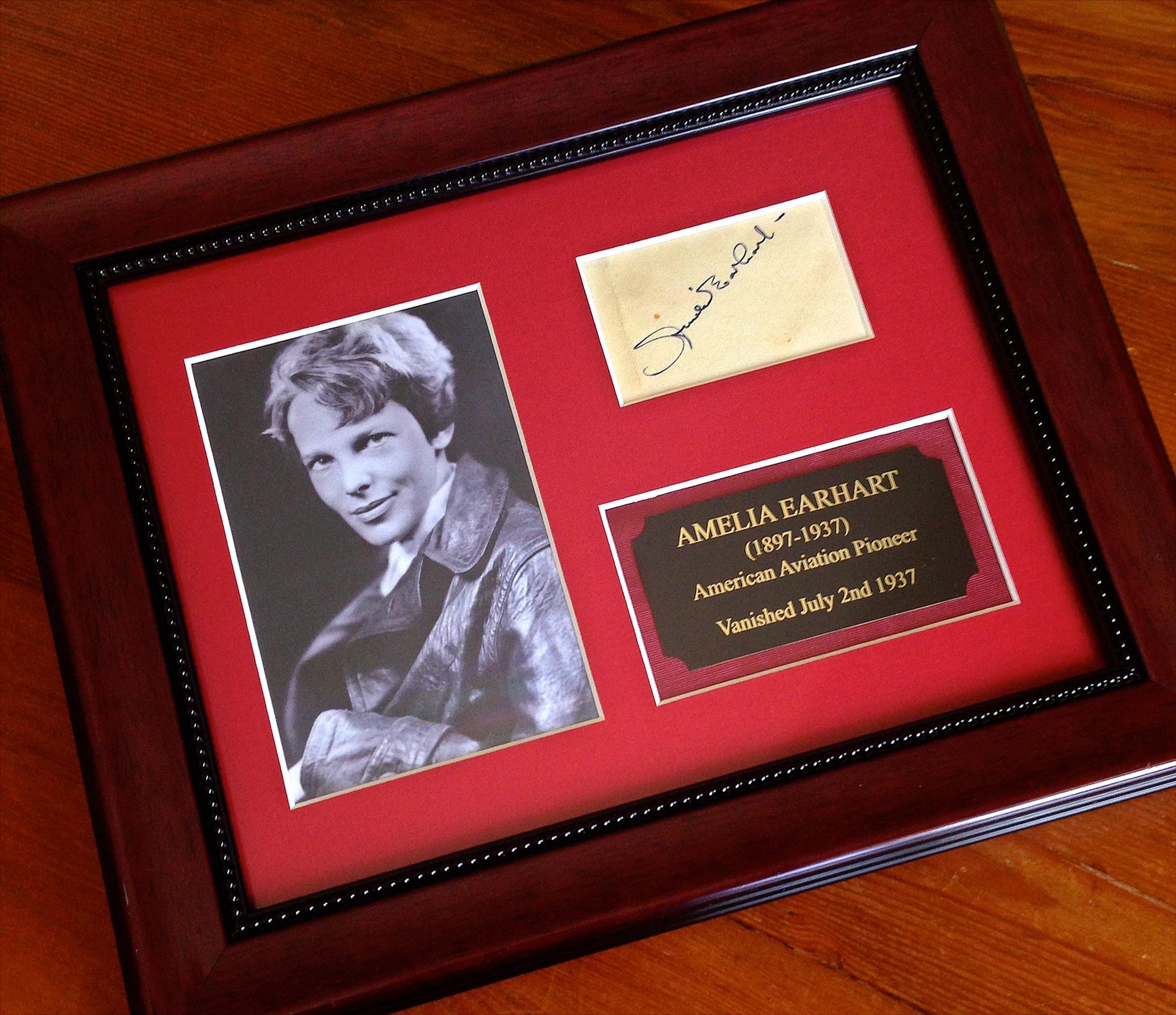 AMELIA EARHART * Legendary Aviator * authentic SIGNED Envelope * AUTOG