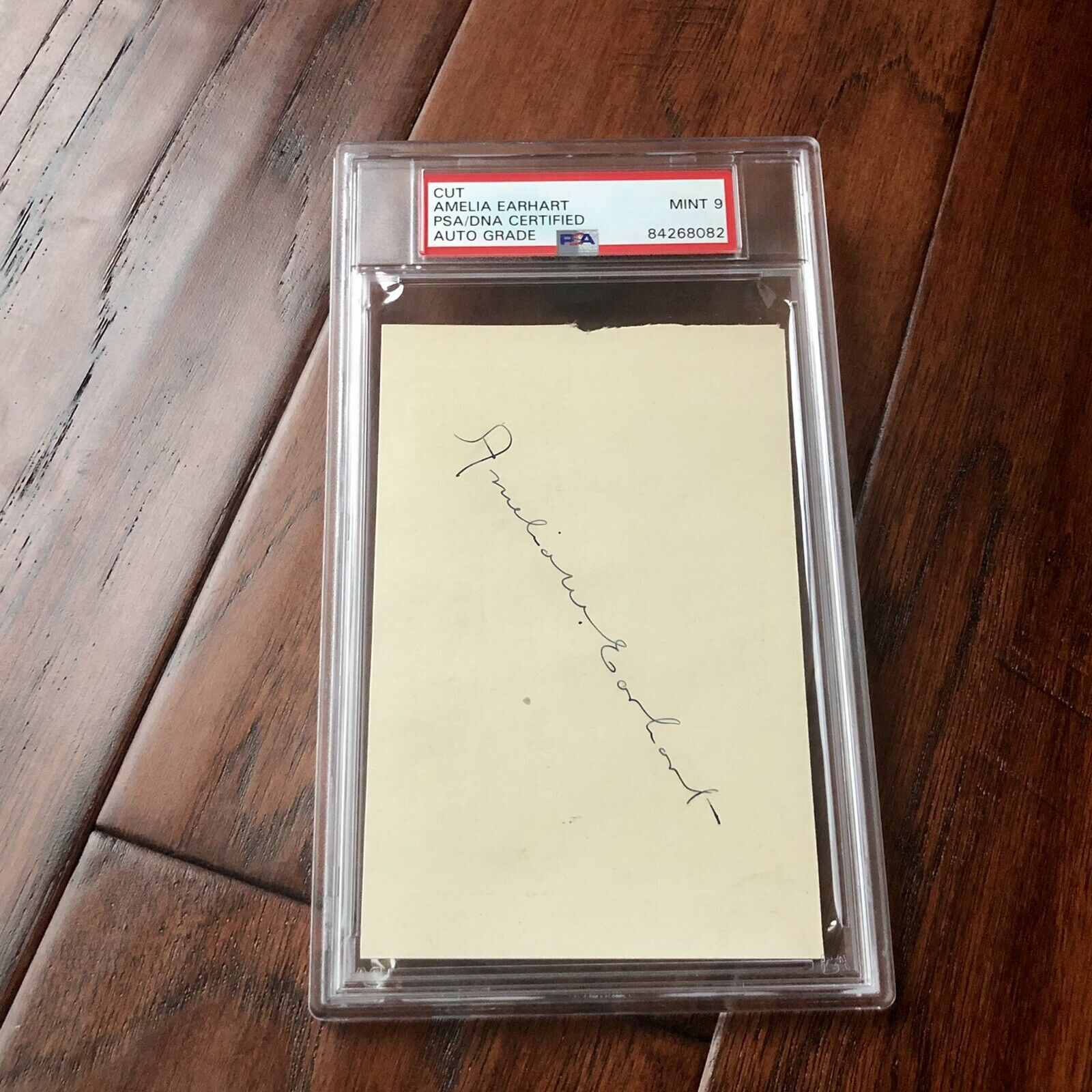 AMELIA EARHART * PSA/DNA Mint 9 * Encapsulated Autograph Full Signature Signed *