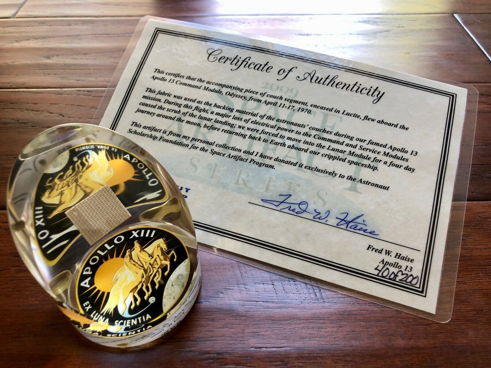 APOLLO 13 * Fred Haise Signed & Certified Fabric FLOWN AROUND THE MOON *