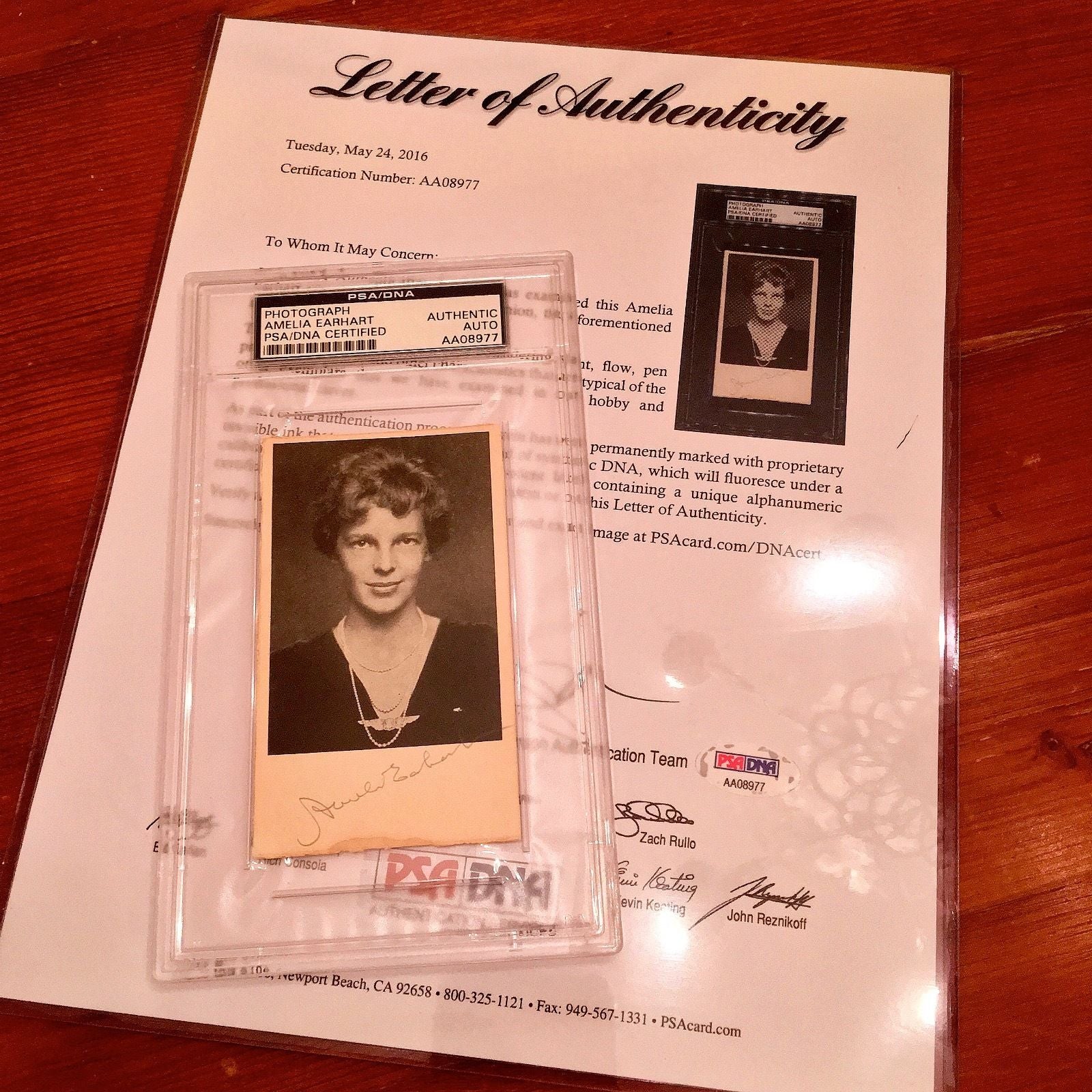 AMELIA EARHART * PSA/DNA *  Legendary Aviator * Rare SIGNED PHOTO * AUTOGRAPH
