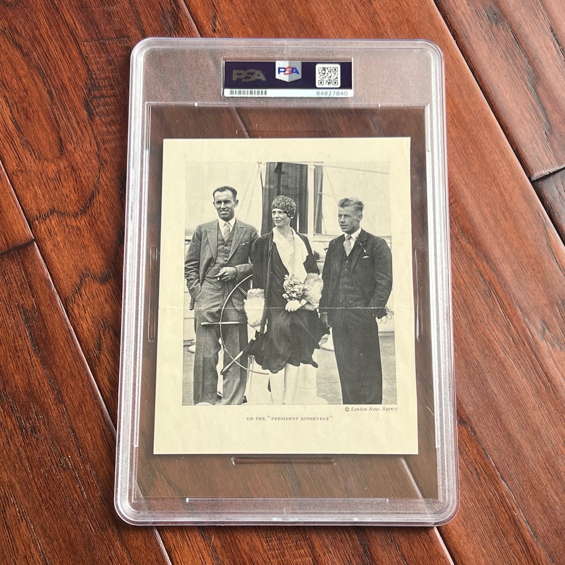 AMELIA EARHART * PSA/DNA * AUTOGRAPH Full Signature Photo SIGNED *Trans-Atlantic