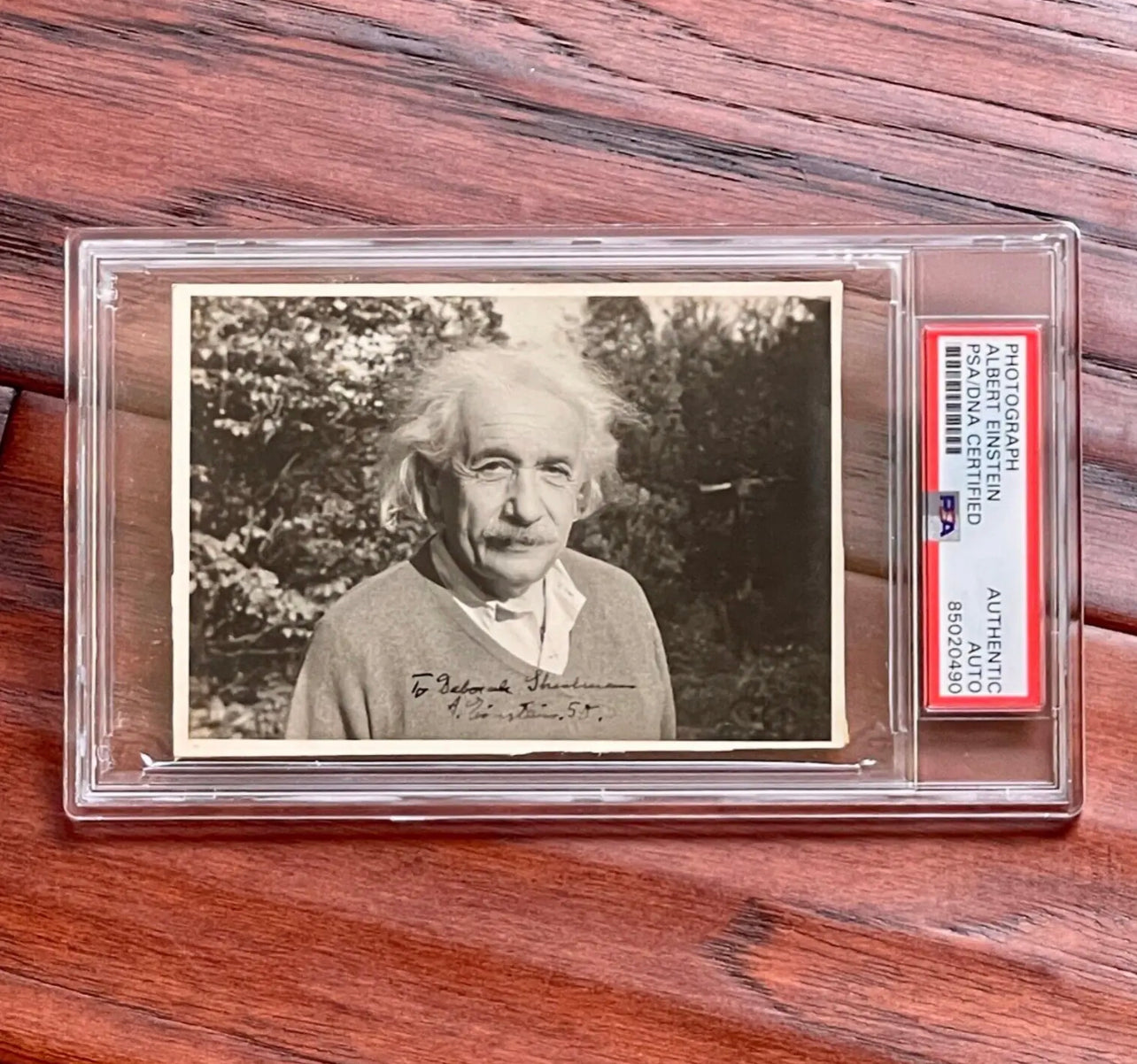 ALBERT EINSTEIN * PSA/DNA * Autograph Candid 1950 PHOTOGRAPH Portrait Signed
