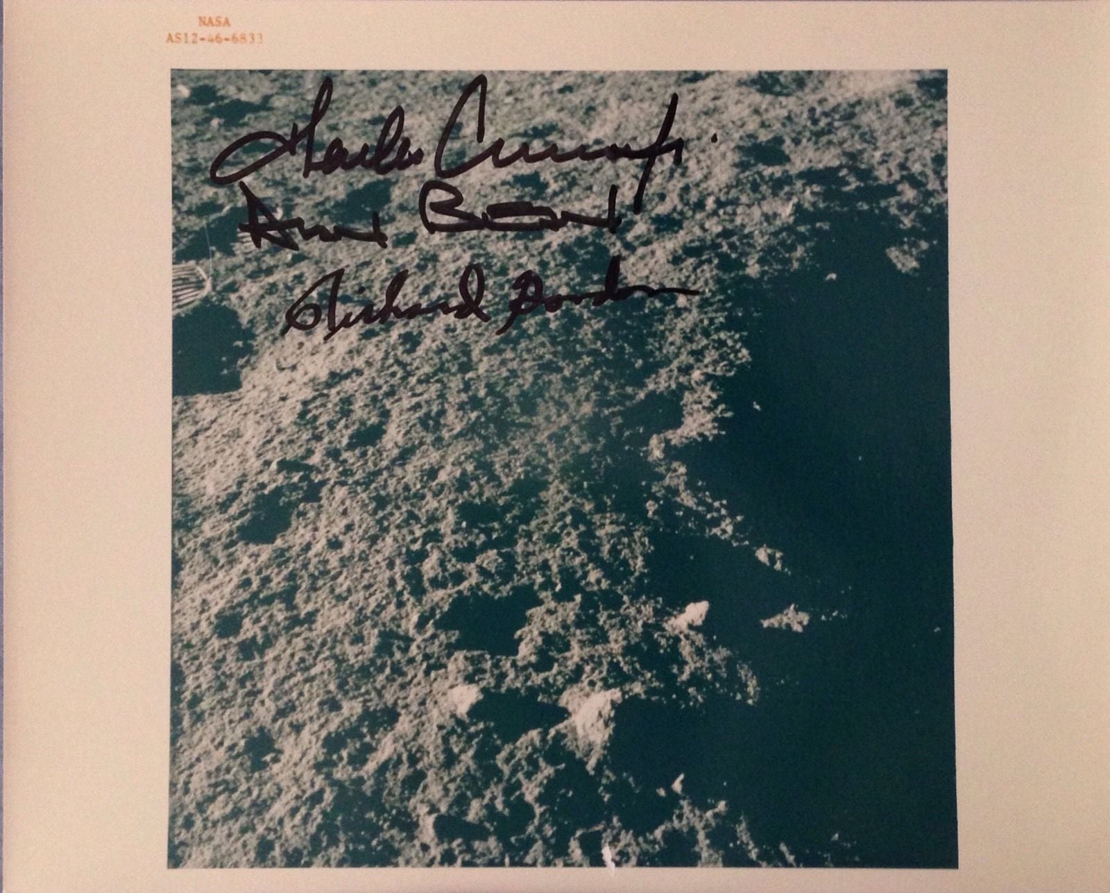 APOLLO 12 CREW autographs SIGNED GORDON BEAN CONRAD Photo MOON SURFACE