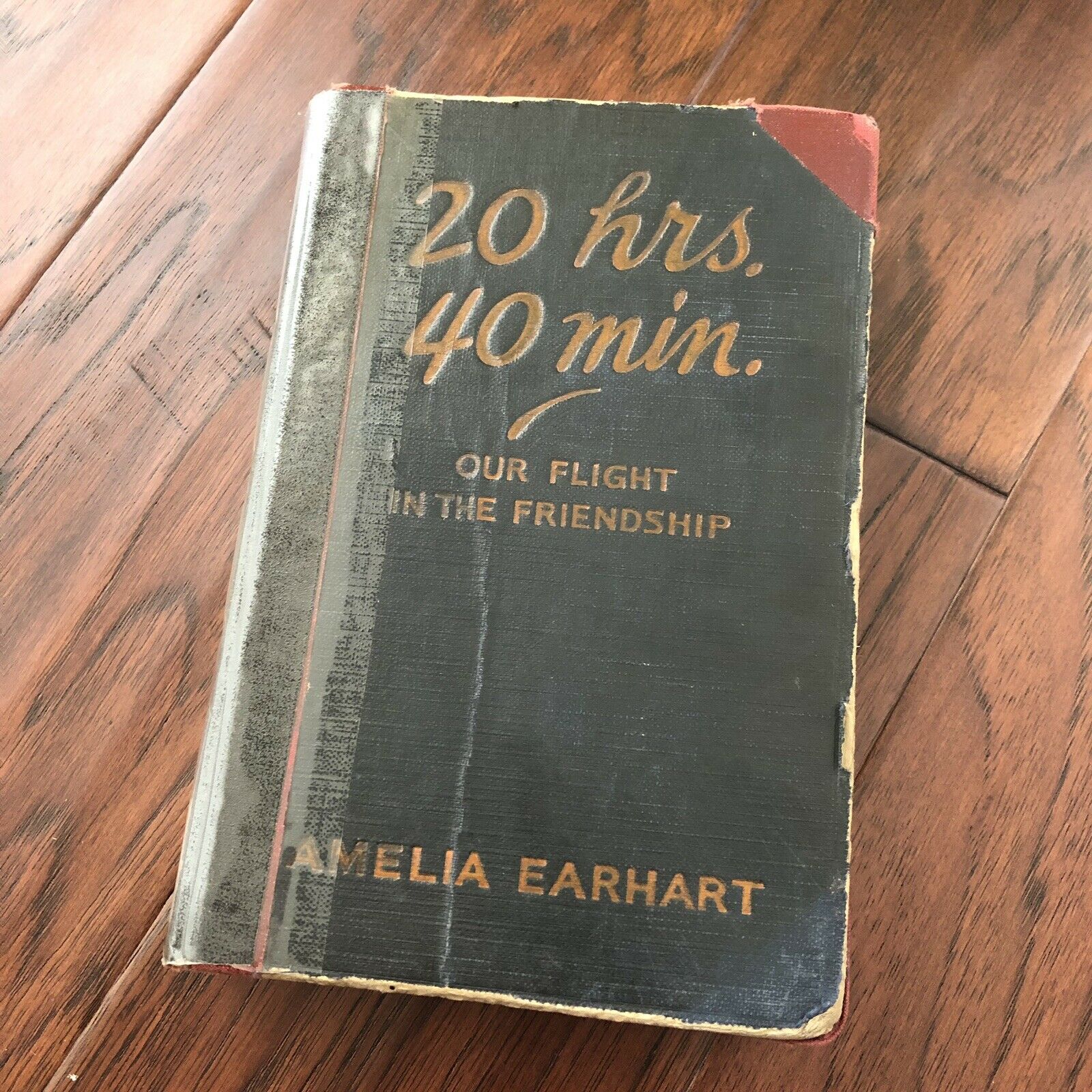 AMELIA EARHART * JSA COA * Signed Copy of 20 Hrs 40 Mins * Autograph Book