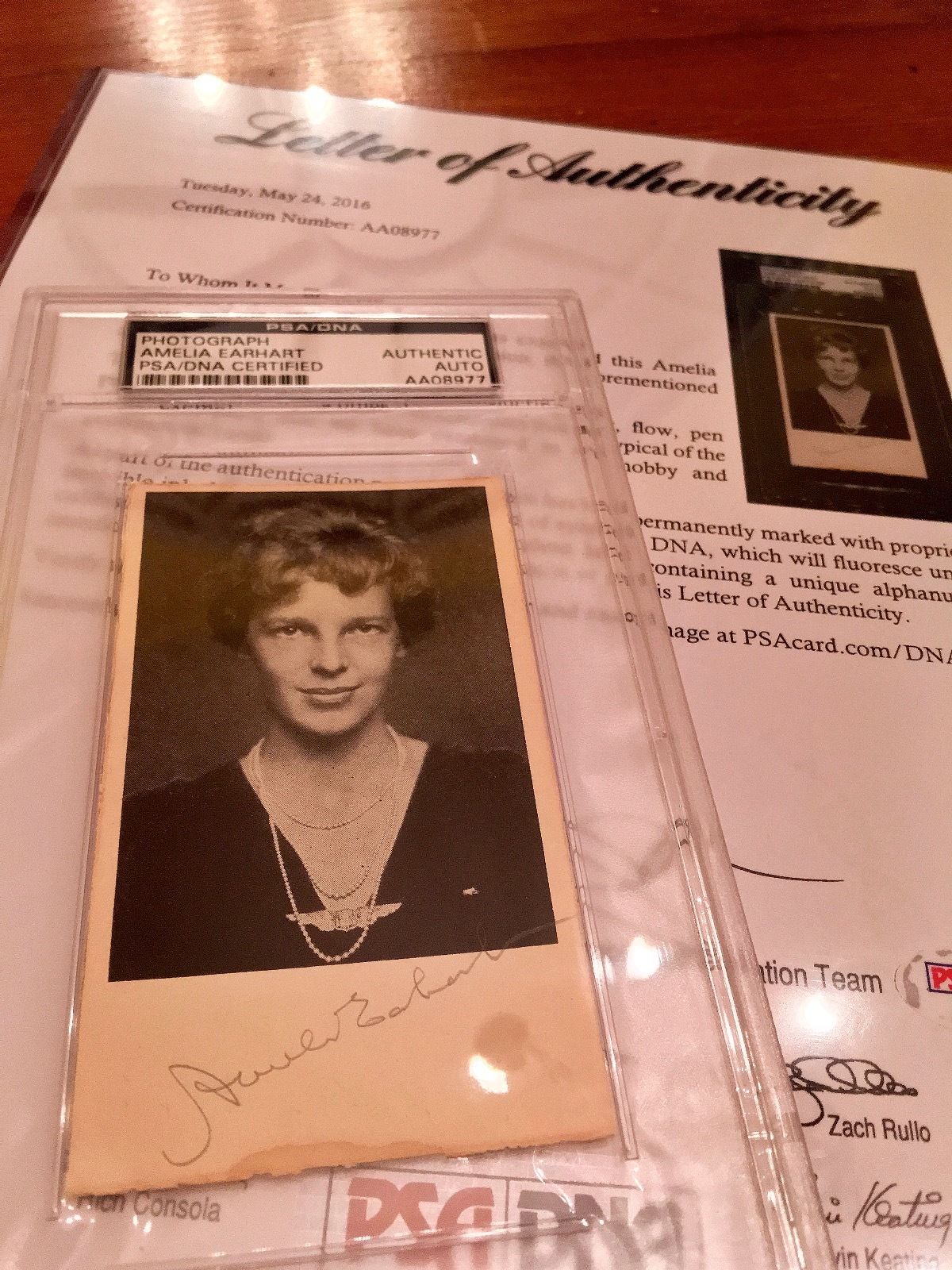 AMELIA EARHART * PSA/DNA *  Legendary Aviator * Rare SIGNED PHOTO * AUTOGRAPH