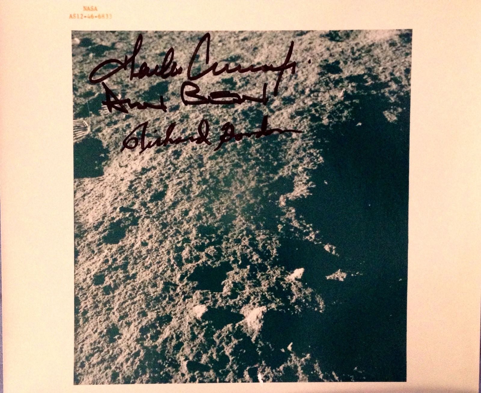 APOLLO 12 CREW autographs SIGNED GORDON BEAN CONRAD Photo MOON SURFACE