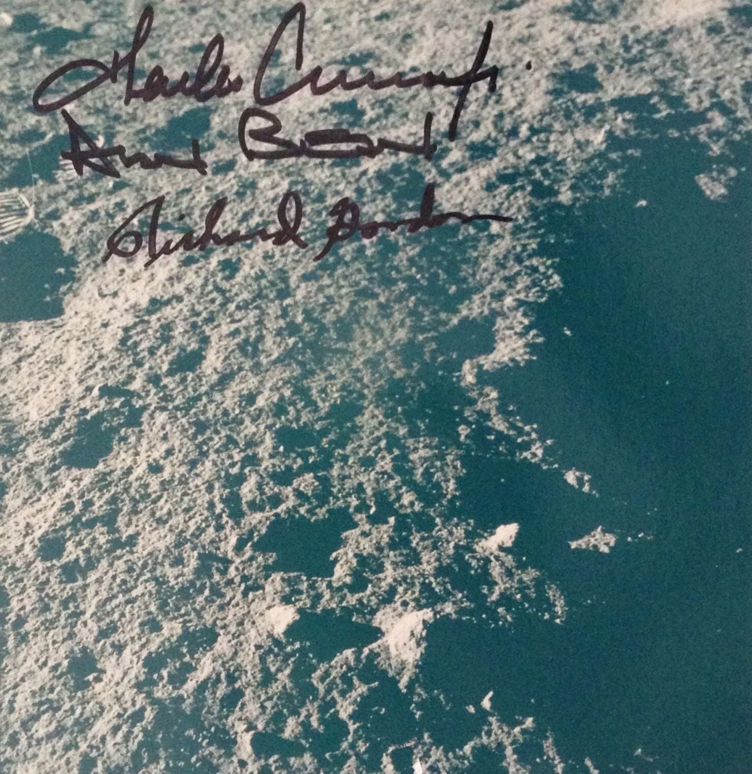 APOLLO 12 CREW autographs SIGNED GORDON BEAN CONRAD Photo MOON SURFACE