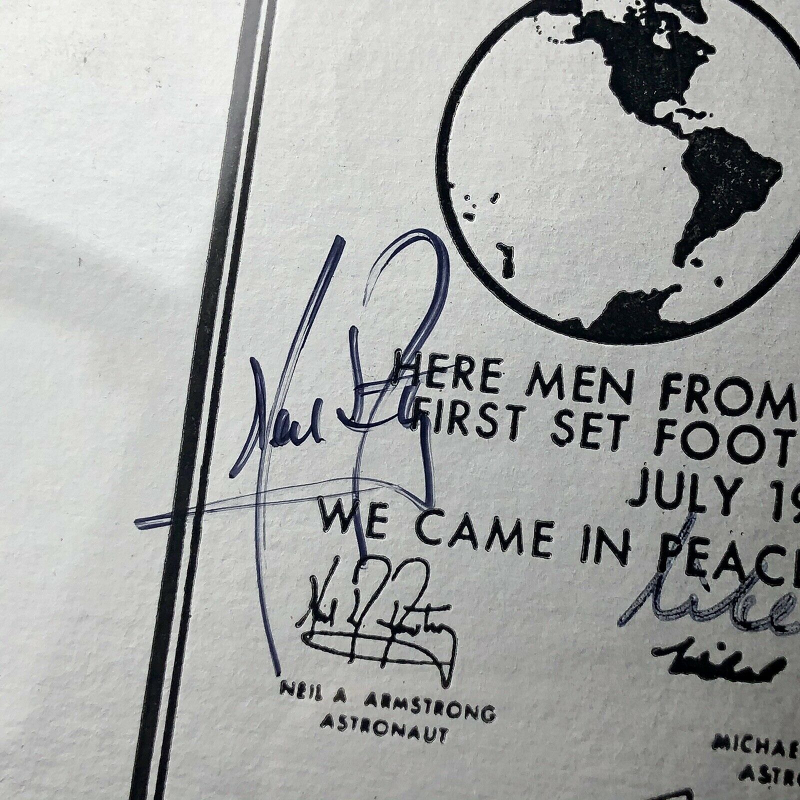 APOLLO 11 * PSA/DNA * Crew Signed Came In Peace Plaque Autograph Neil Armstrong