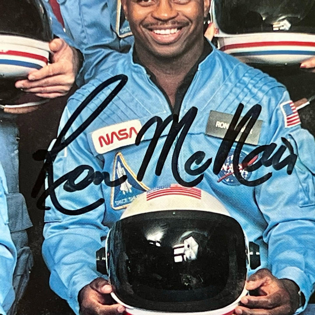 Challenger Disaster Crew Signed Autograph Photo Christa McAuliffe * PSA STS 51-L