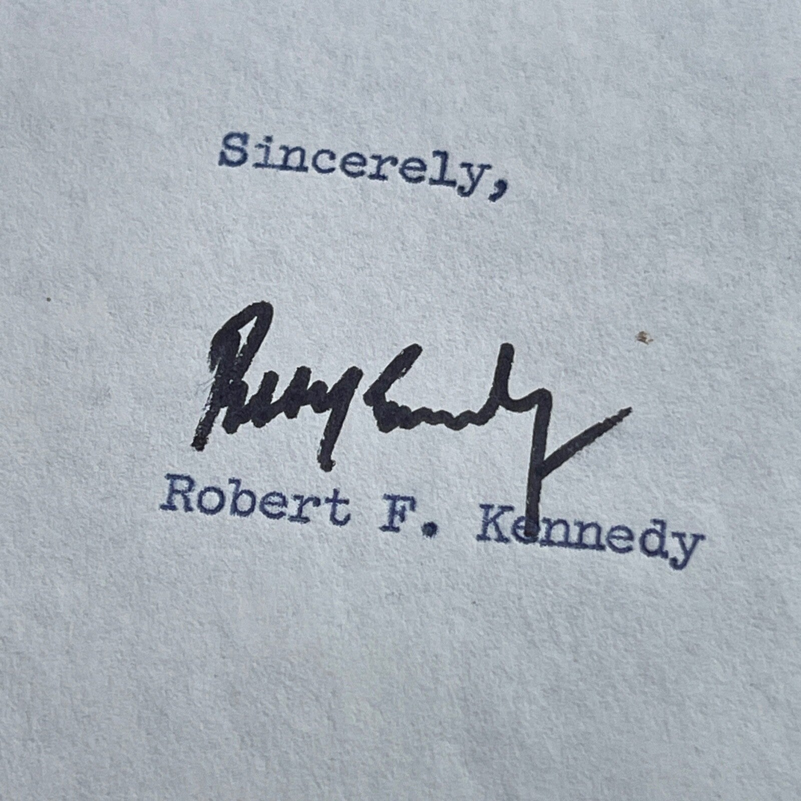 ROBERT F. KENNEDY * JSA * Autograph U.S. SENATE Letter SIGNED * RFK