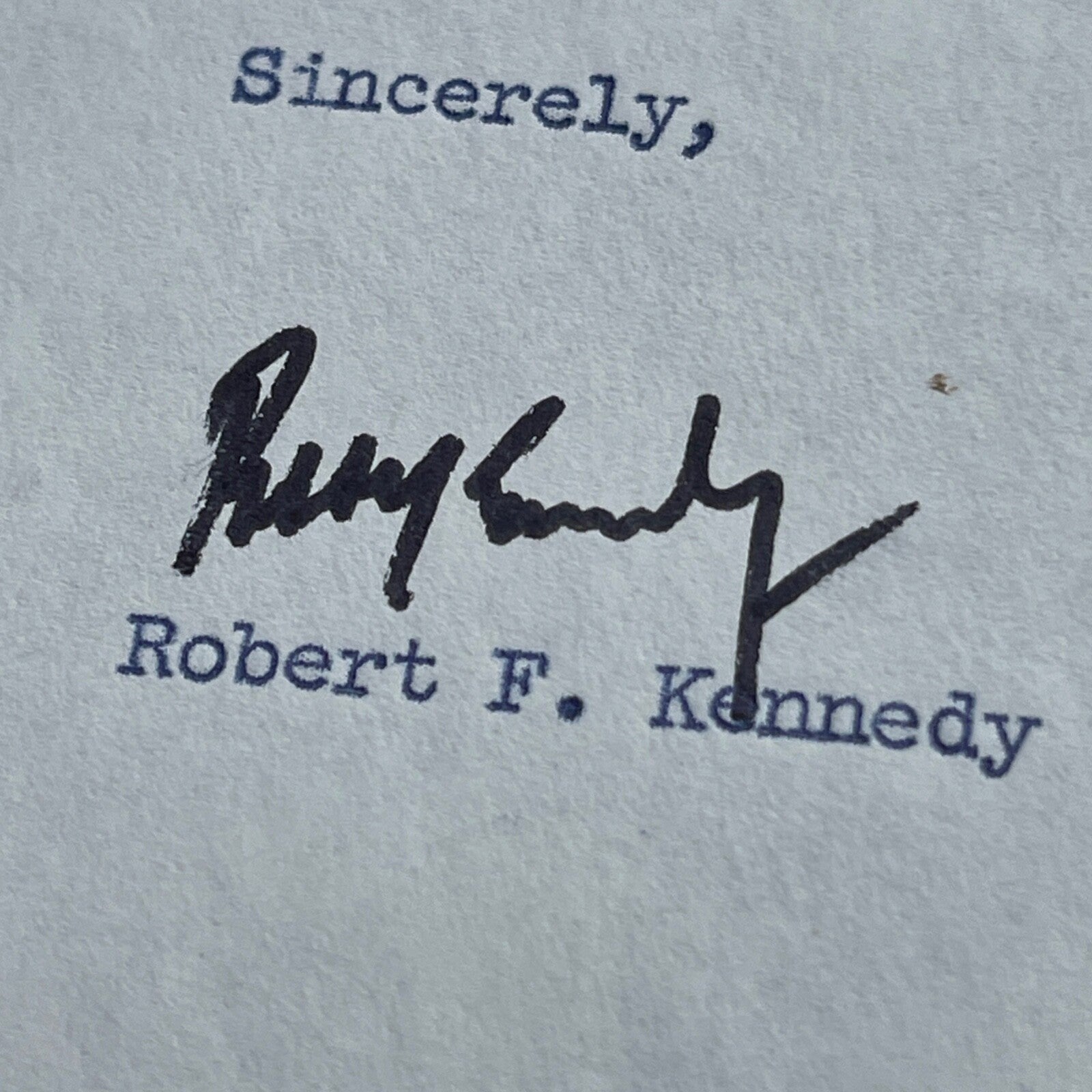 ROBERT F. KENNEDY * JSA * Autograph U.S. SENATE Letter SIGNED * RFK