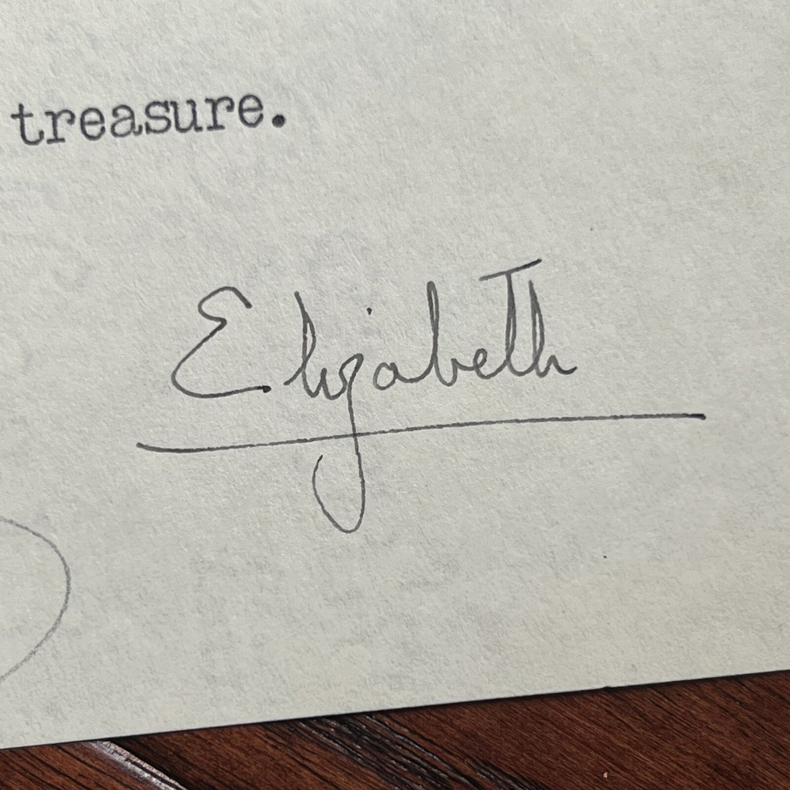 QUEEN ELIZABETH II * JSA LOA * Signed Letter Re 21st Birthday Gift Autograph