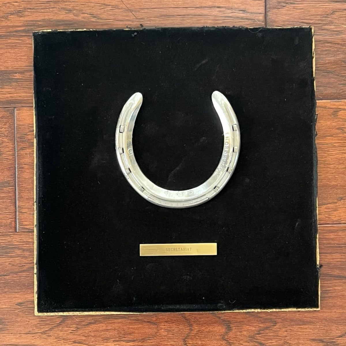 SECRETARIAT * Owned & Worn HORSESHOE Champion Thoroughbred * CLAIBORNE FARM COA