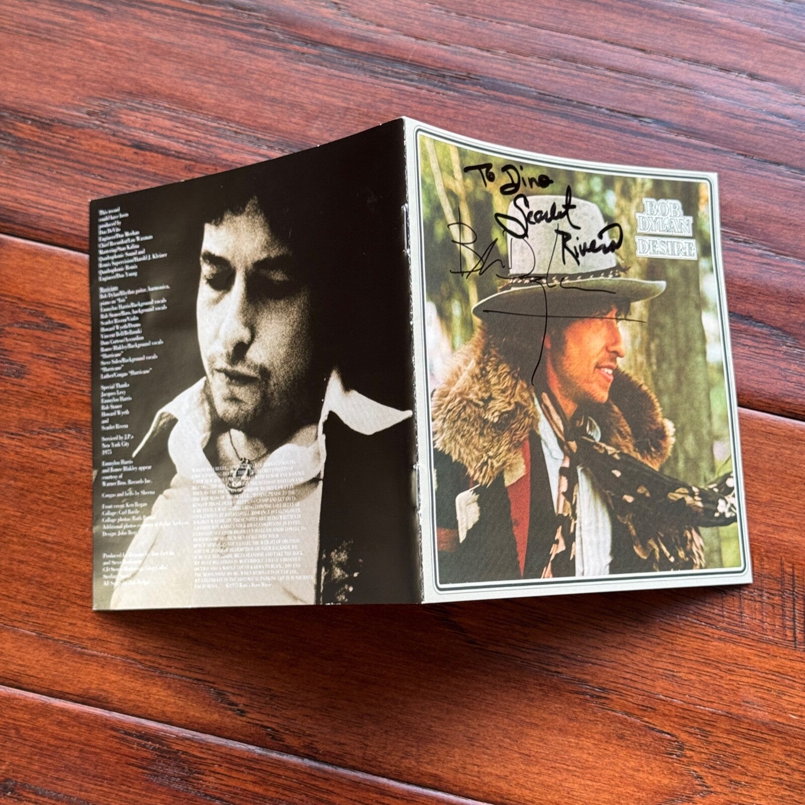 BOB DYLAN * JSA * Autograph "DESIRE" CD Cover Signed * Scarlet Rivera