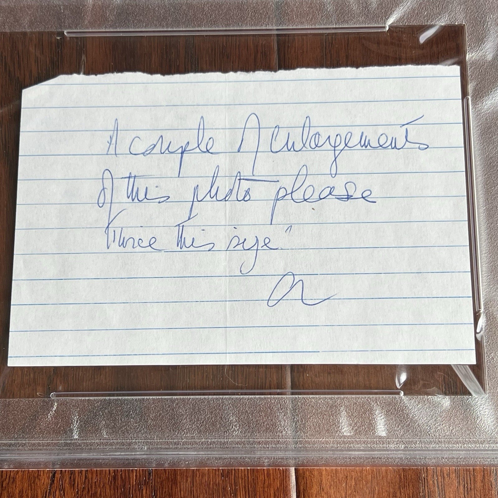 QUEEN ELIZABETH II * PSA * Autograph Handwritten Note Signed re: Her PHOTO Hobby