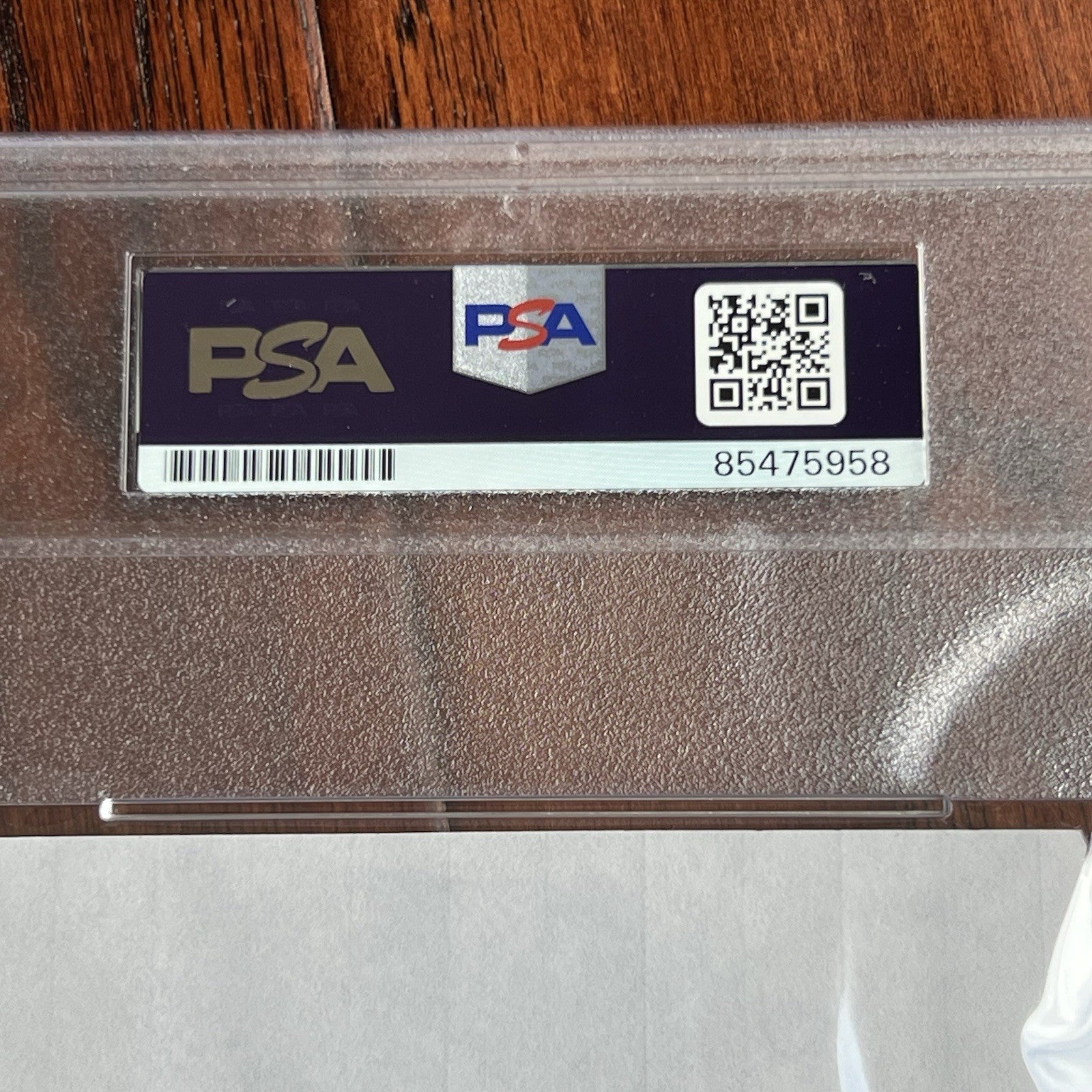 QUEEN ELIZABETH II * PSA * Autograph Handwritten Note Signed re: Her PHOTO Hobby