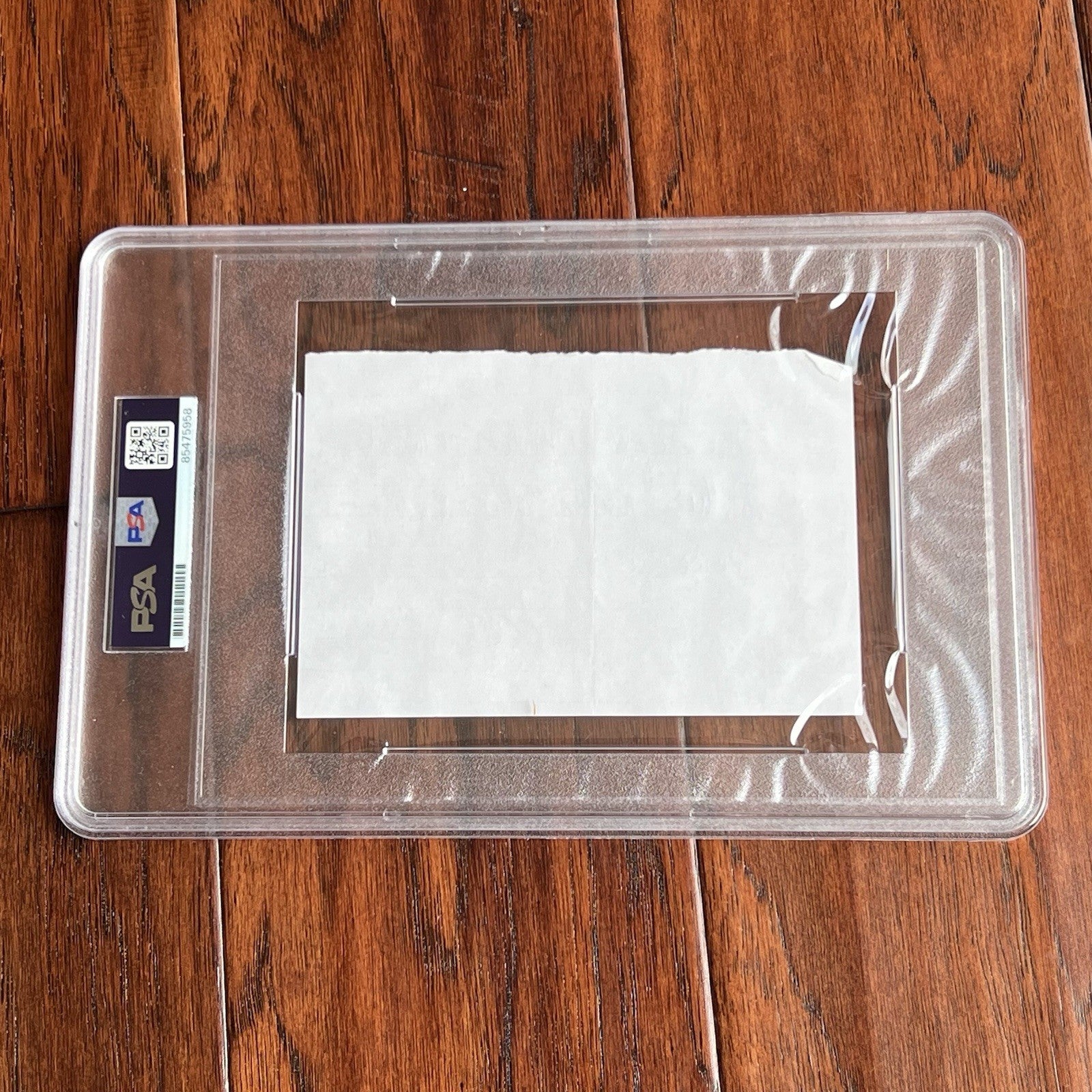 QUEEN ELIZABETH II * PSA * Autograph Handwritten Note Signed re: Her PHOTO Hobby