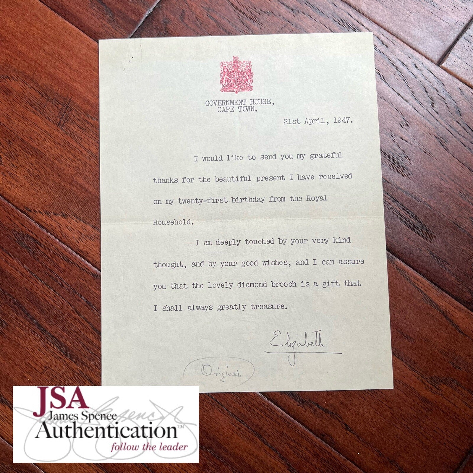 QUEEN ELIZABETH II * JSA LOA * Signed Letter Re 21st Birthday Gift Autograph