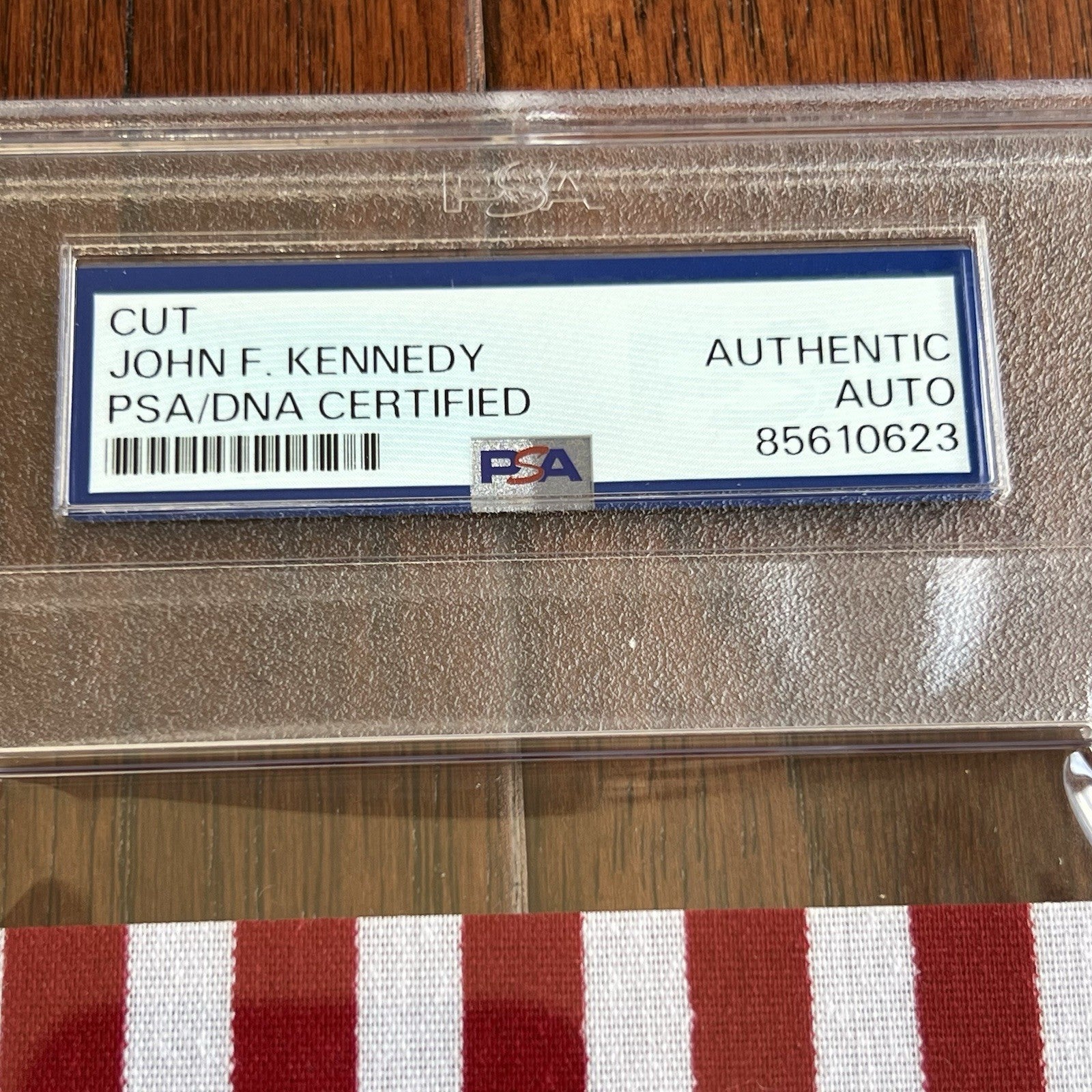 JOHN F. KENNEDY * PSA * Autograph Signature Signed "JFK" Inscription President