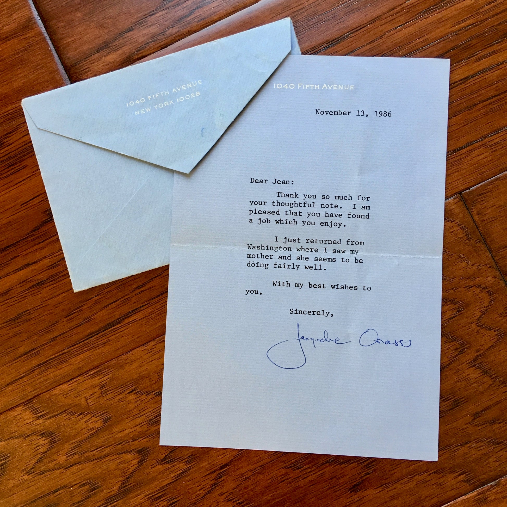 JACQUELINE KENNEDY * AUTOGRAPH Typed Letter SIGNED * To Her Mother's Caretaker