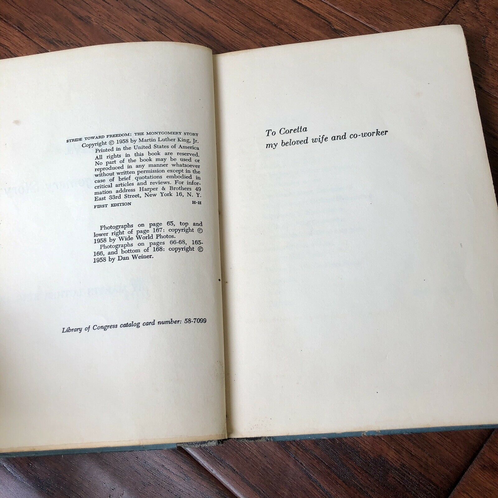 MARTIN LUTHER KING JR. * JSA LOA * Hand Signed Stride Toward Freedom Autograph