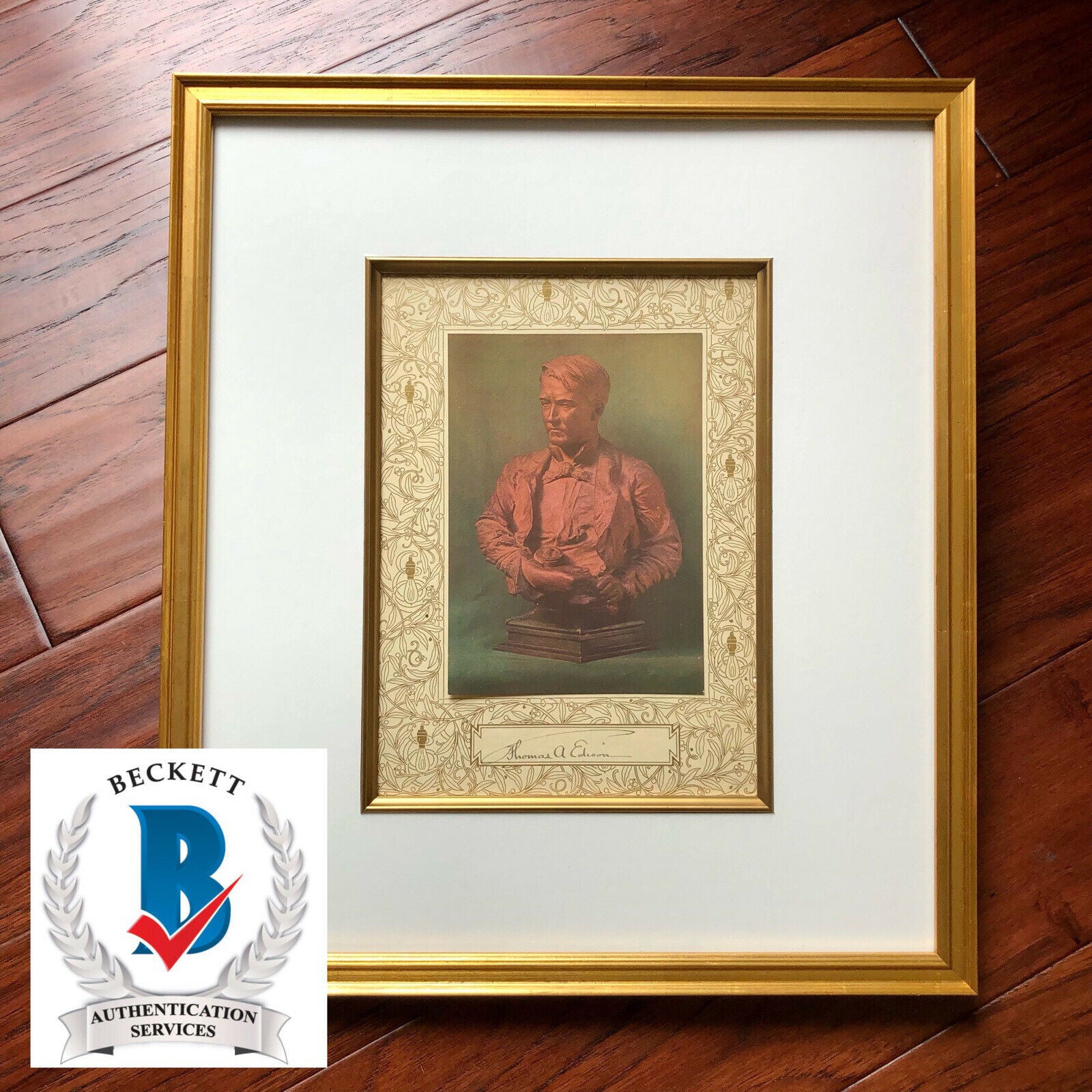 THOMAS EDISON * BAS BECKETT MINT 9 * Signed Unpersonalized Bust Photo Autograph