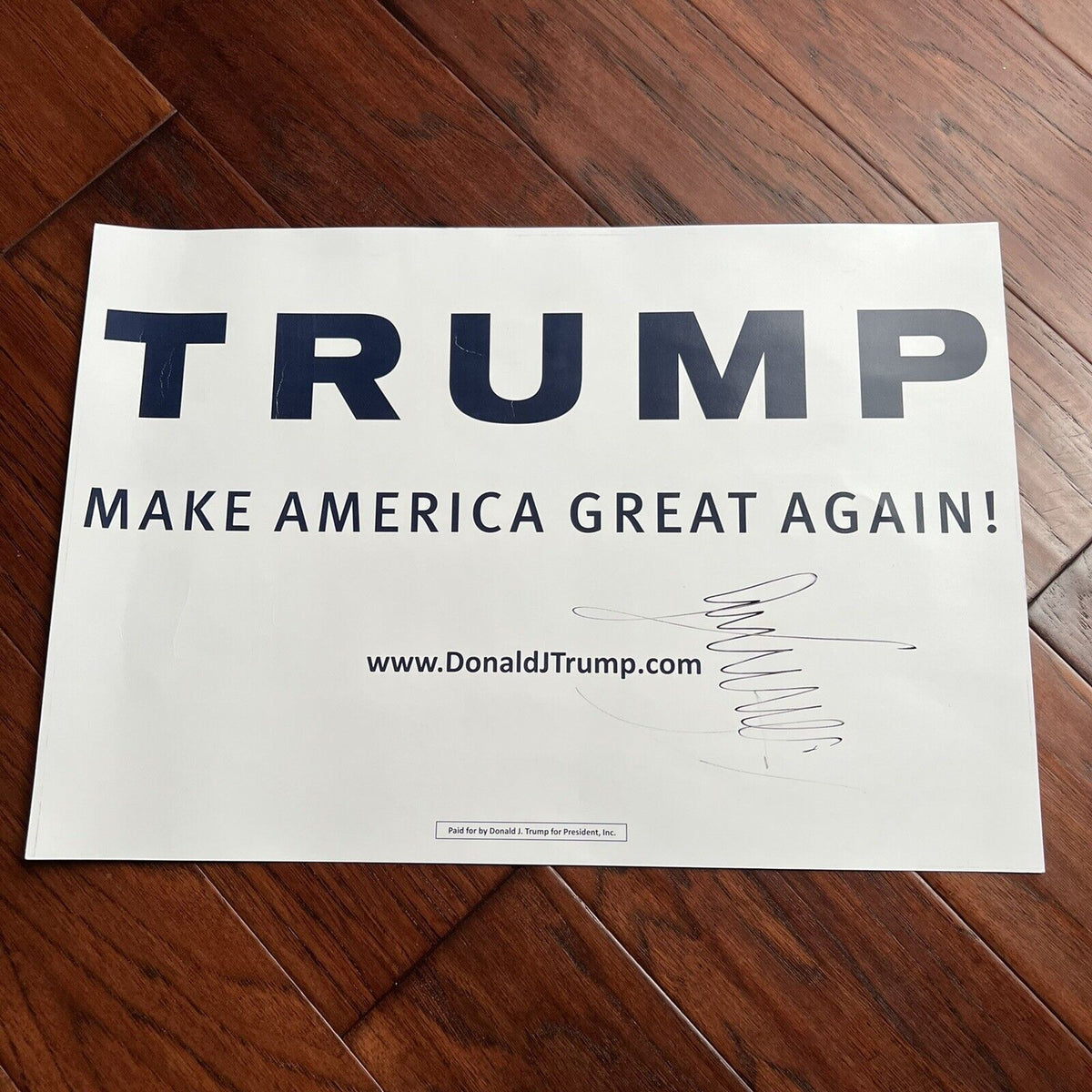DONALD TRUMP * JSA * Signed Make America Great Again Campaign Autograph Poster