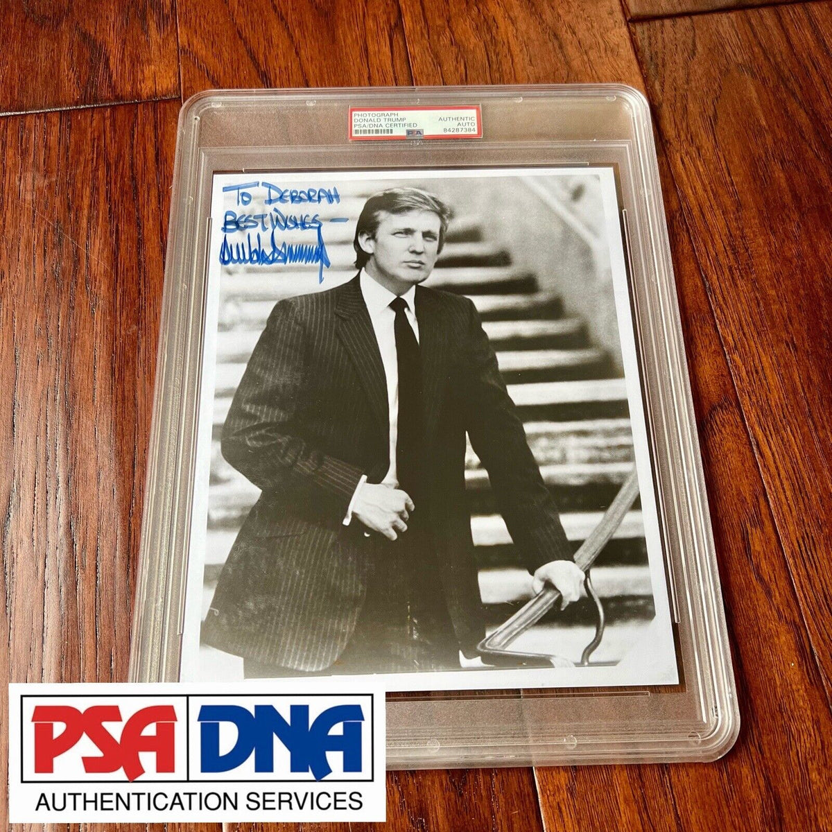 DONALD TRUMP * PSA/DNA Slabbed * Early Full Signature Signed Photo Autograph