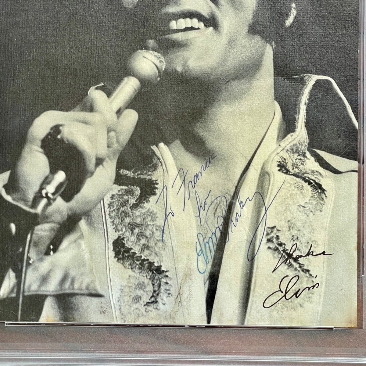 ELVIS PRESLEY * PSA/DNA * Exceptional B&W Autograph Concert Photo Signed