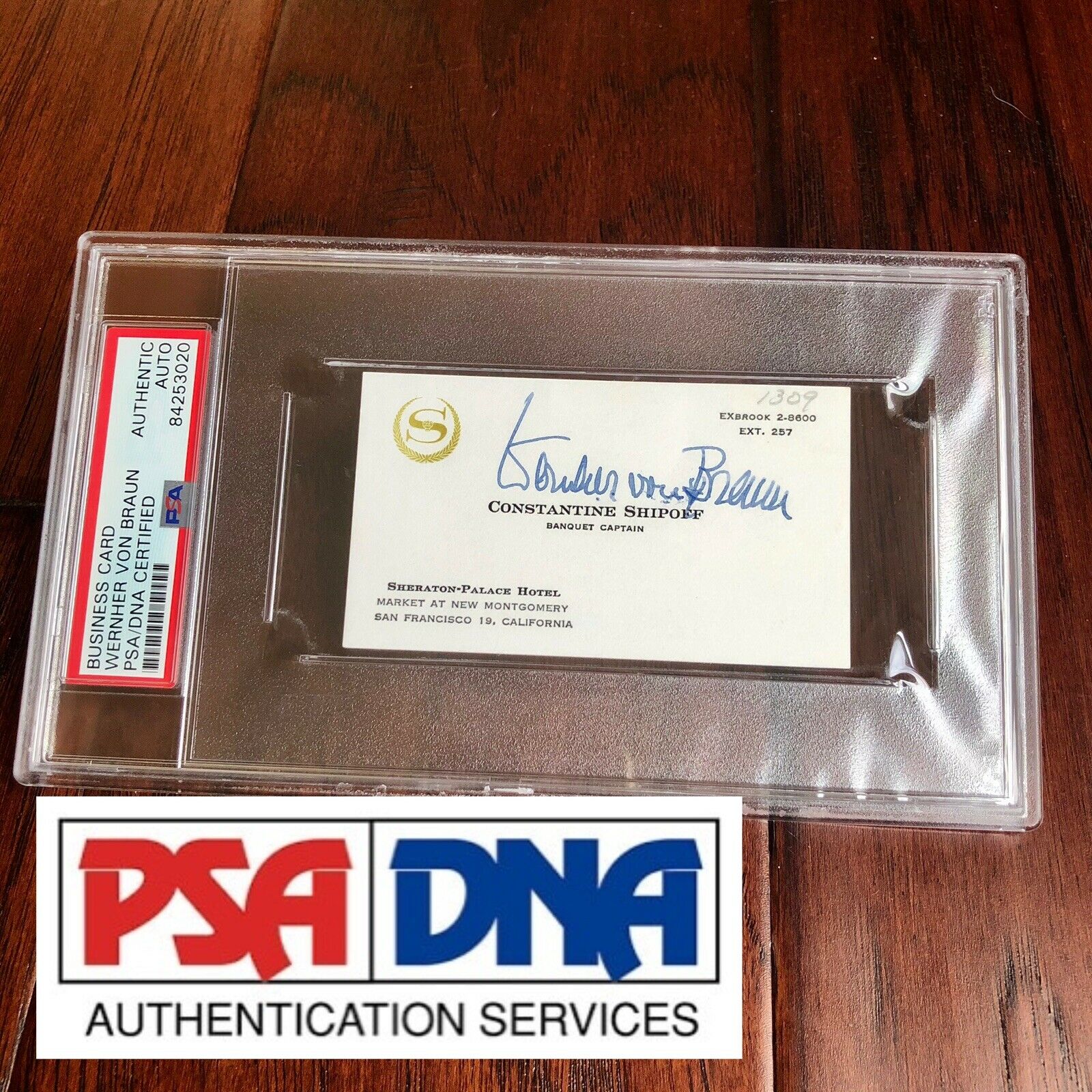 WERNHER VON BRAUN * PSA/DNA Slabbed * Autograph Card Signed * Full Signature