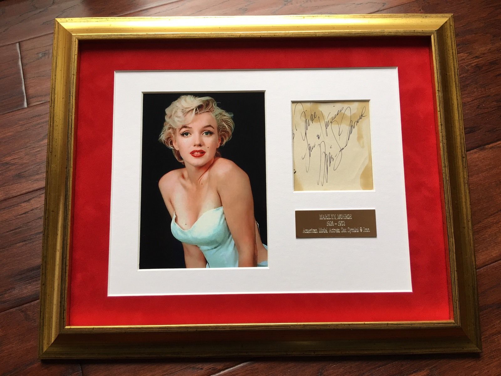 MARILYN MONROE * JSA COA * Scarce Authentic AUTOGRAPH note SIGNED