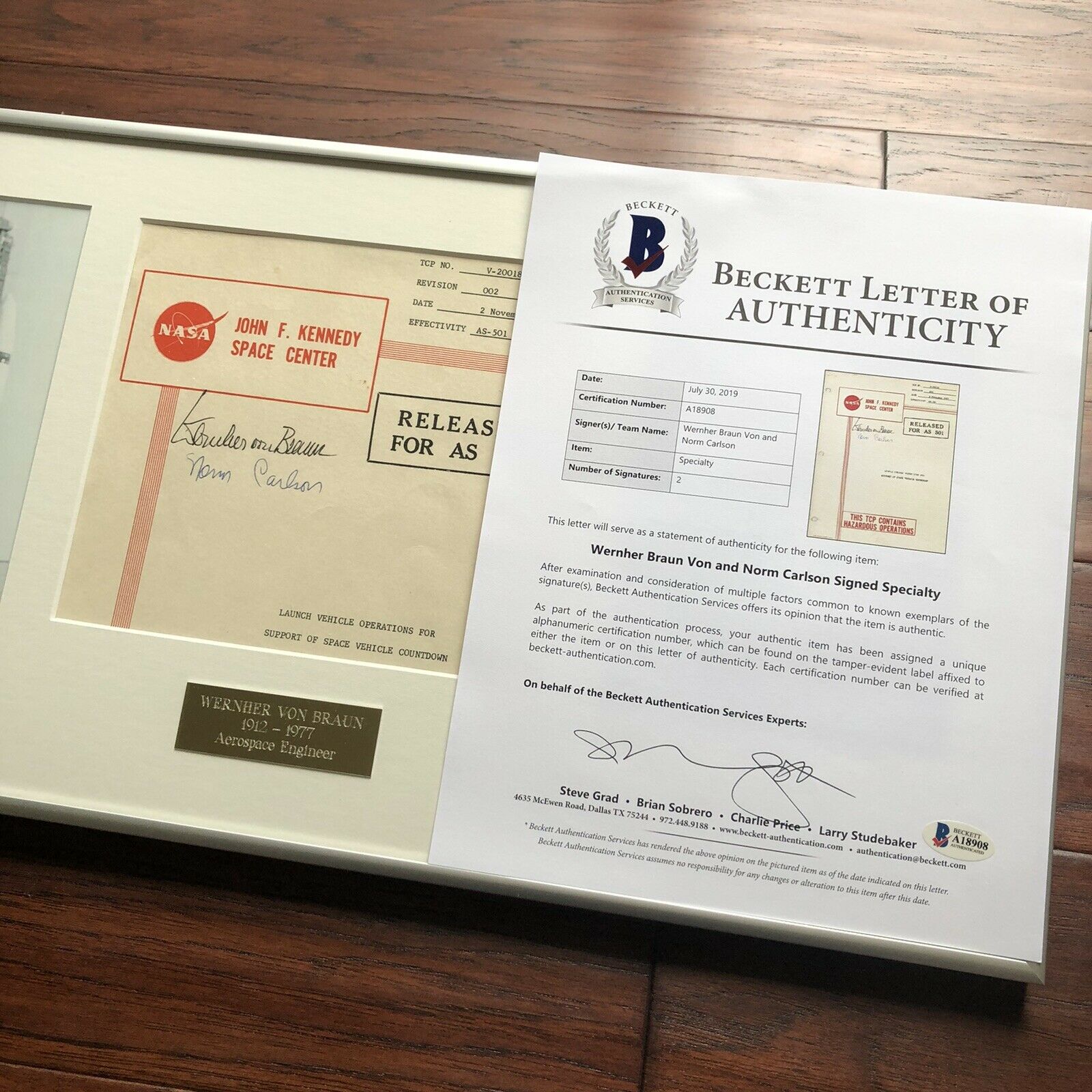 WERNHER VON BRAUN * BAS LOA * NASA Apollo 4 Signed Saturn V Launch Autograph *