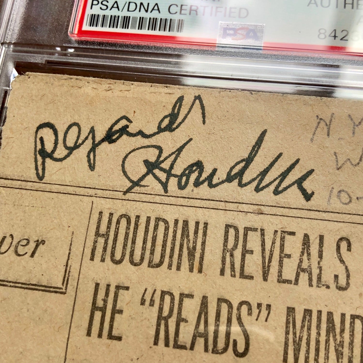 HARRY HOUDINI * PSA/DNA * Autograph Encapsulated Mind Reader Newspaper Signed *
