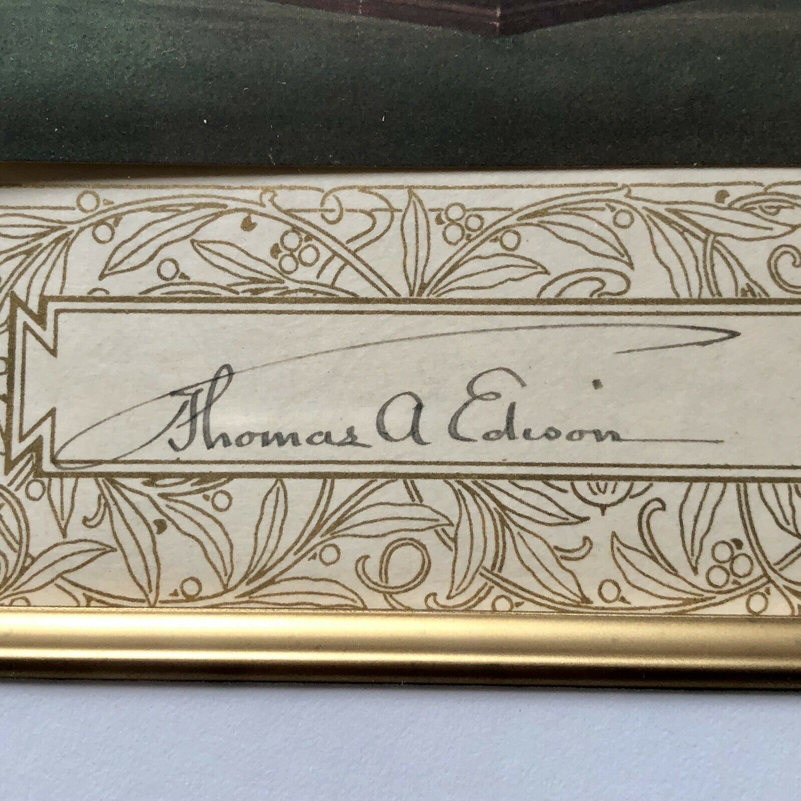THOMAS EDISON * BAS BECKETT MINT 9 * Signed Unpersonalized Bust Photo Autograph