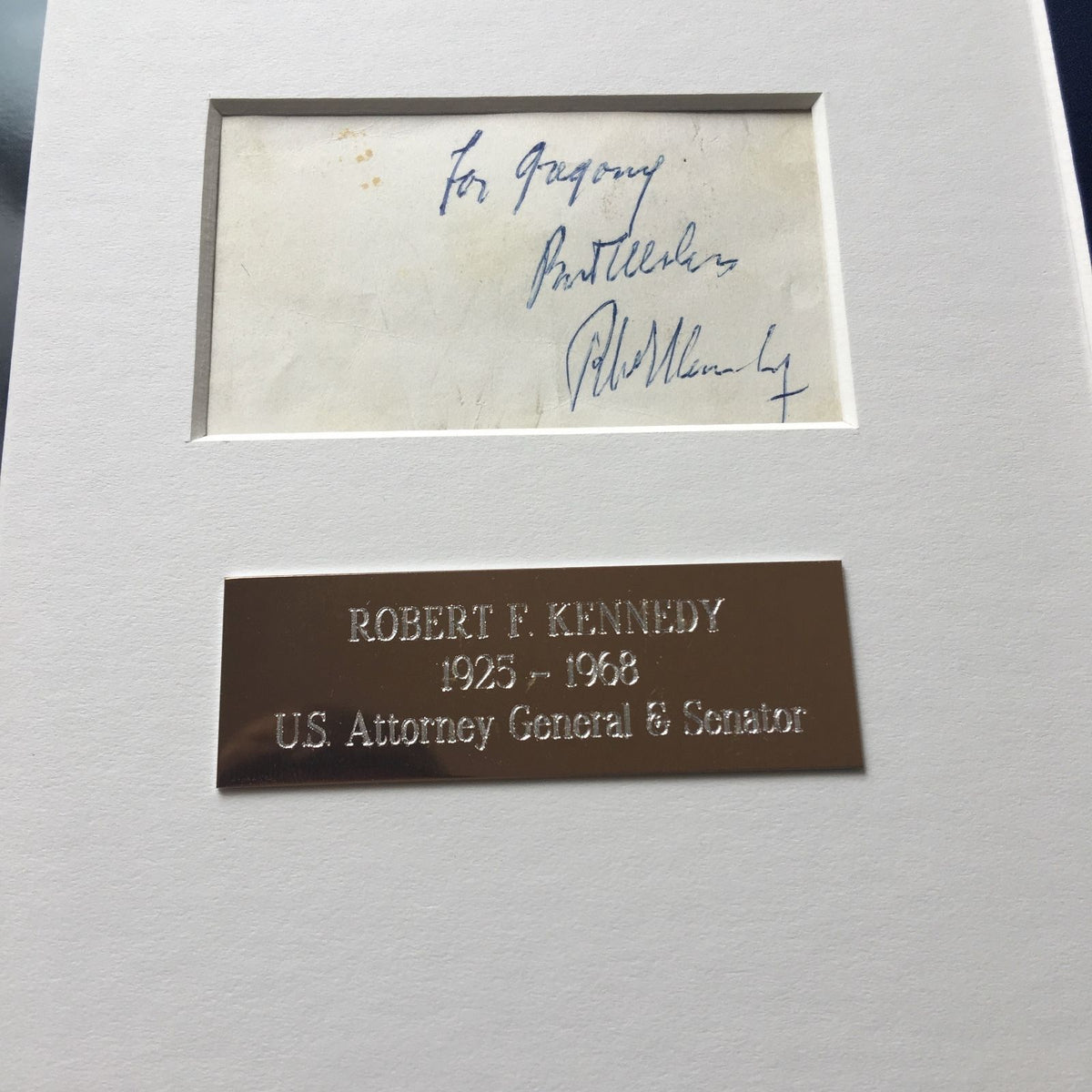 ROBERT F. KENNEDY * JSA COA * Scarce Authentic AUTOGRAPH Card SIGNED